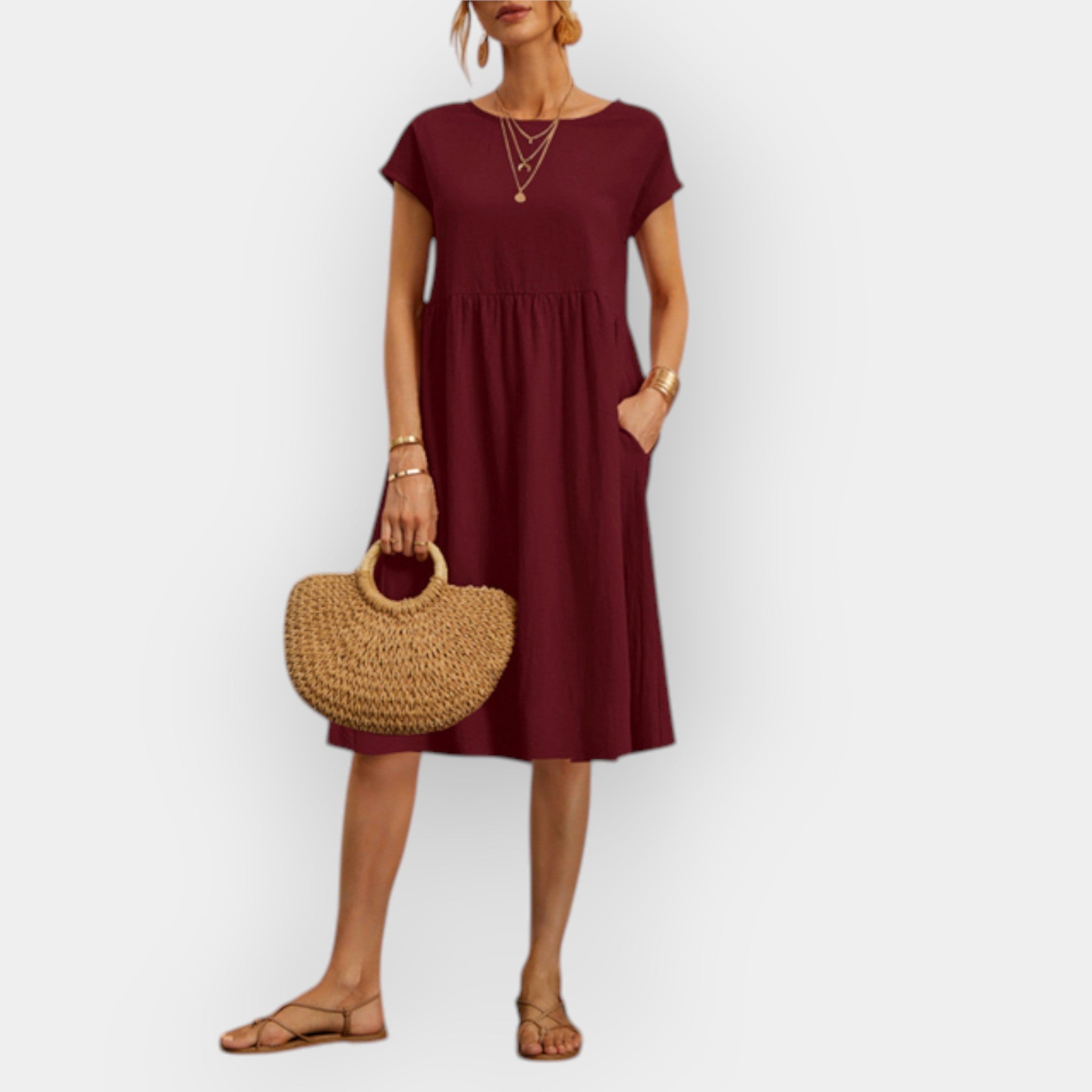 Rochie midi lejeră și versatilă