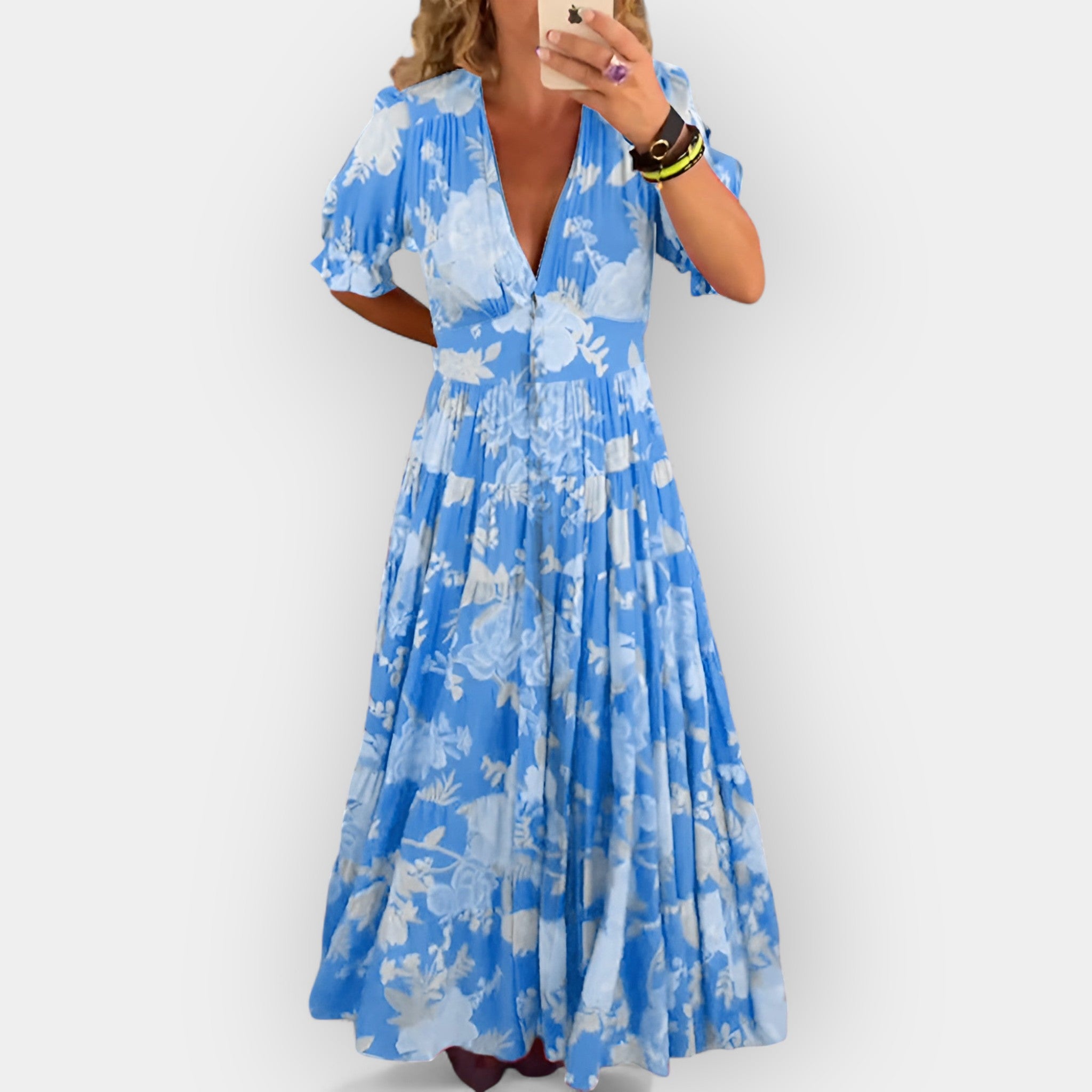 Rochie lejeră cu buzunar și imprimeu floral