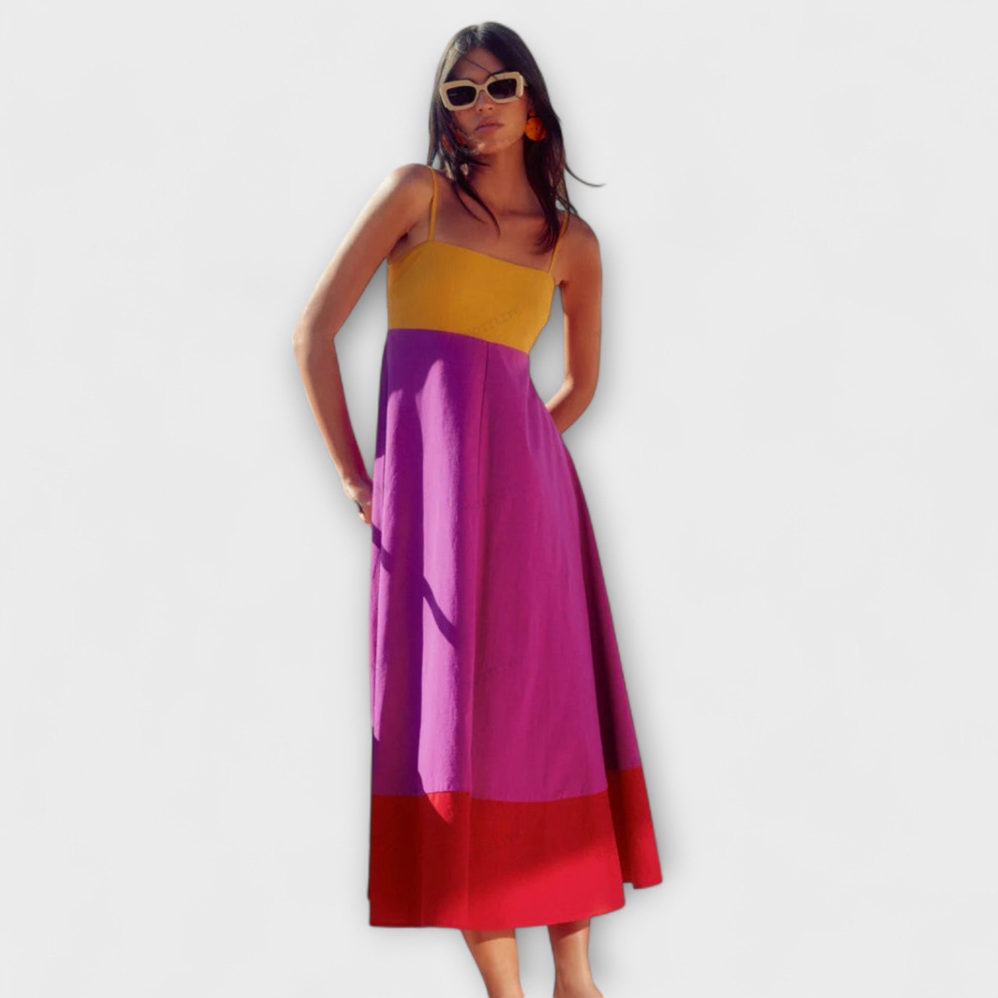 Šaty s ramienkami a farebným blokovaním