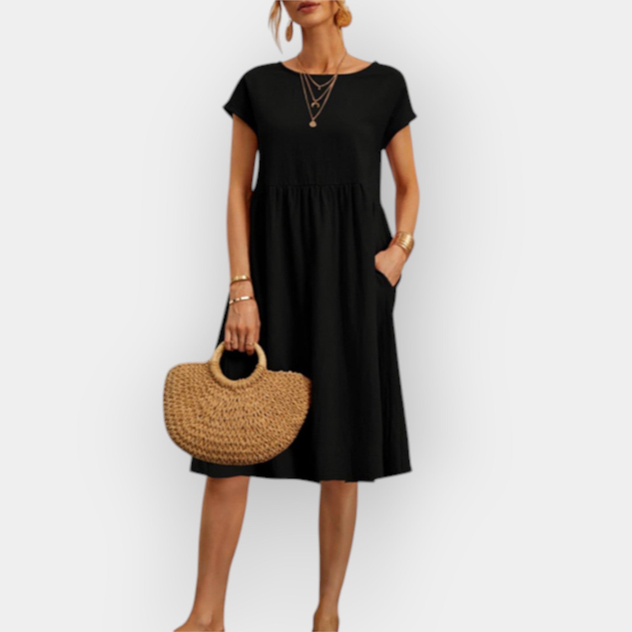 Rochie midi lejeră și versatilă