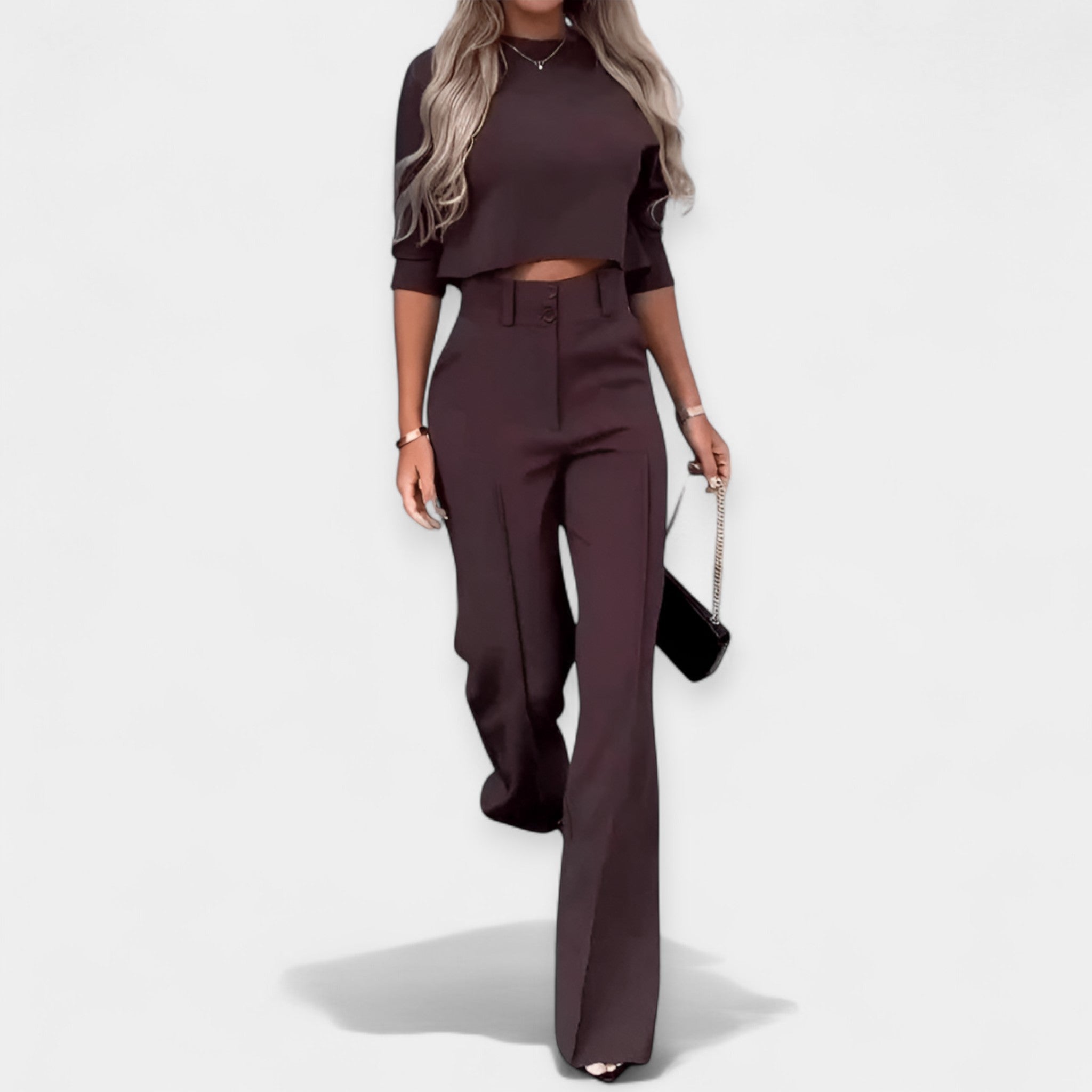 Set cu crop top și pantaloni largi