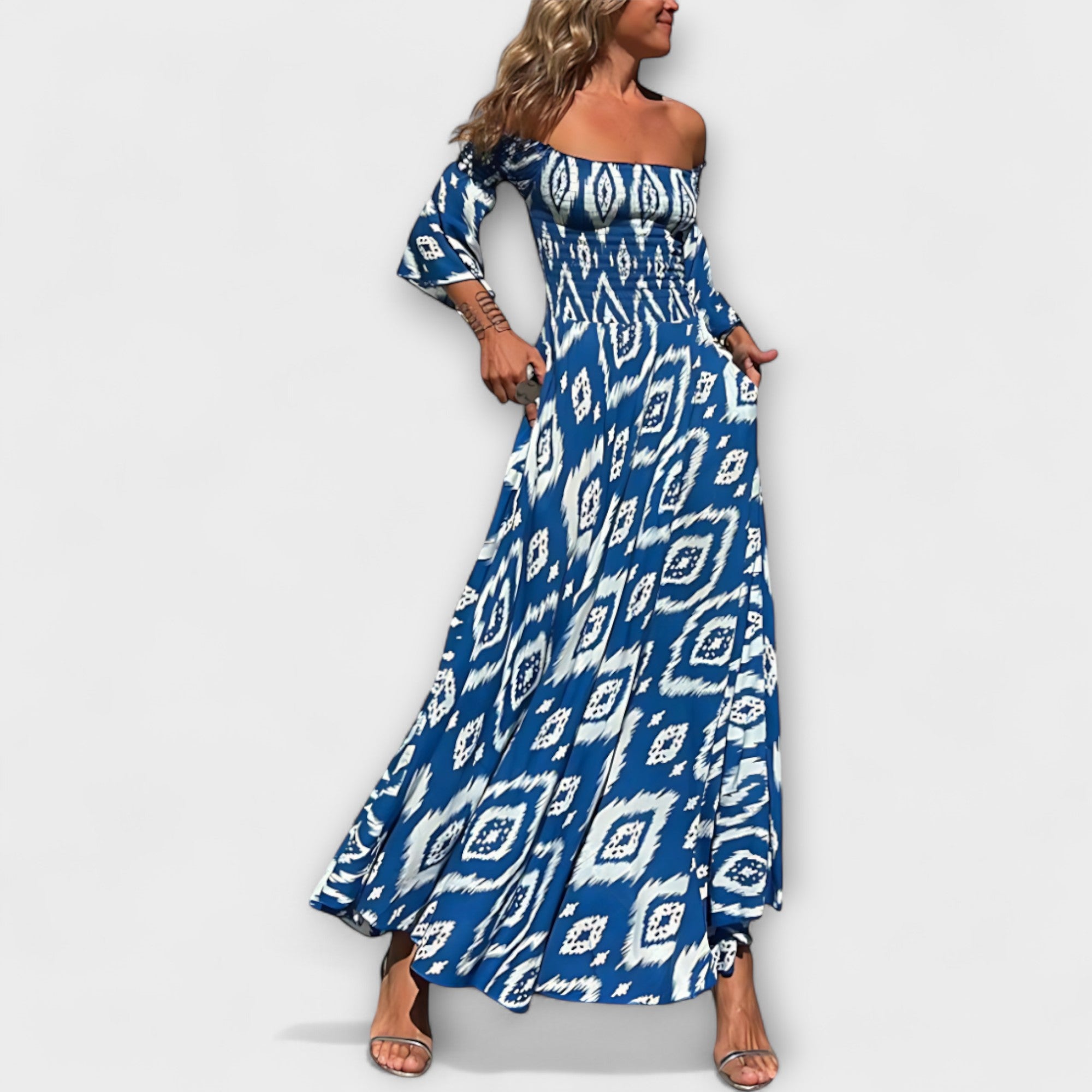 Bella - Šaty s odhalenými ramenami a morskými kvetmi