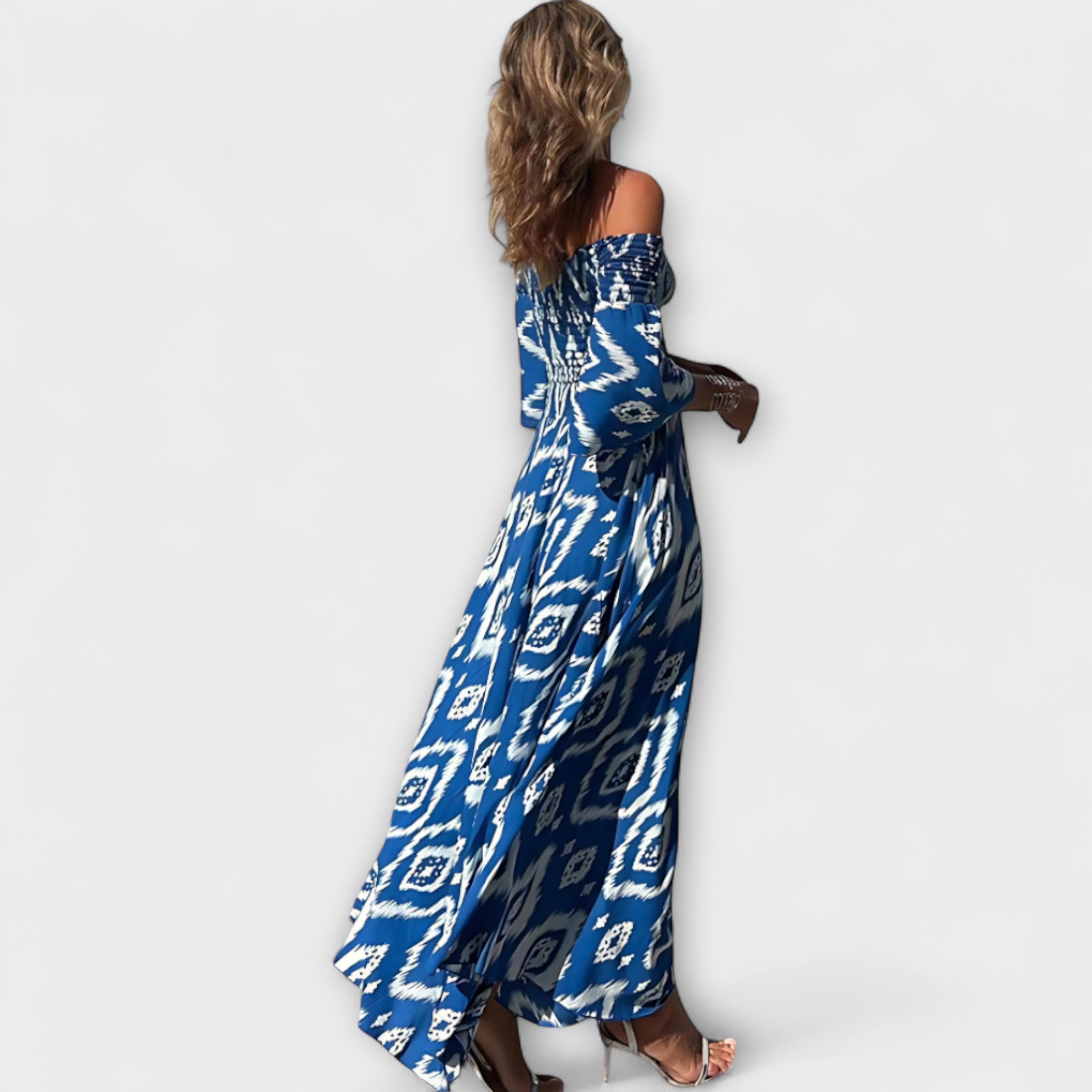 Bella - Šaty s odhalenými ramenami a morskými kvetmi