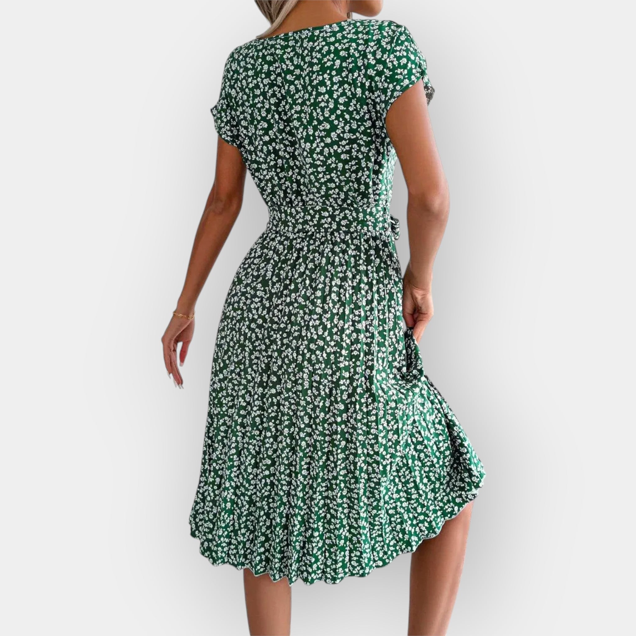 Rochie vaporoasă de plajă