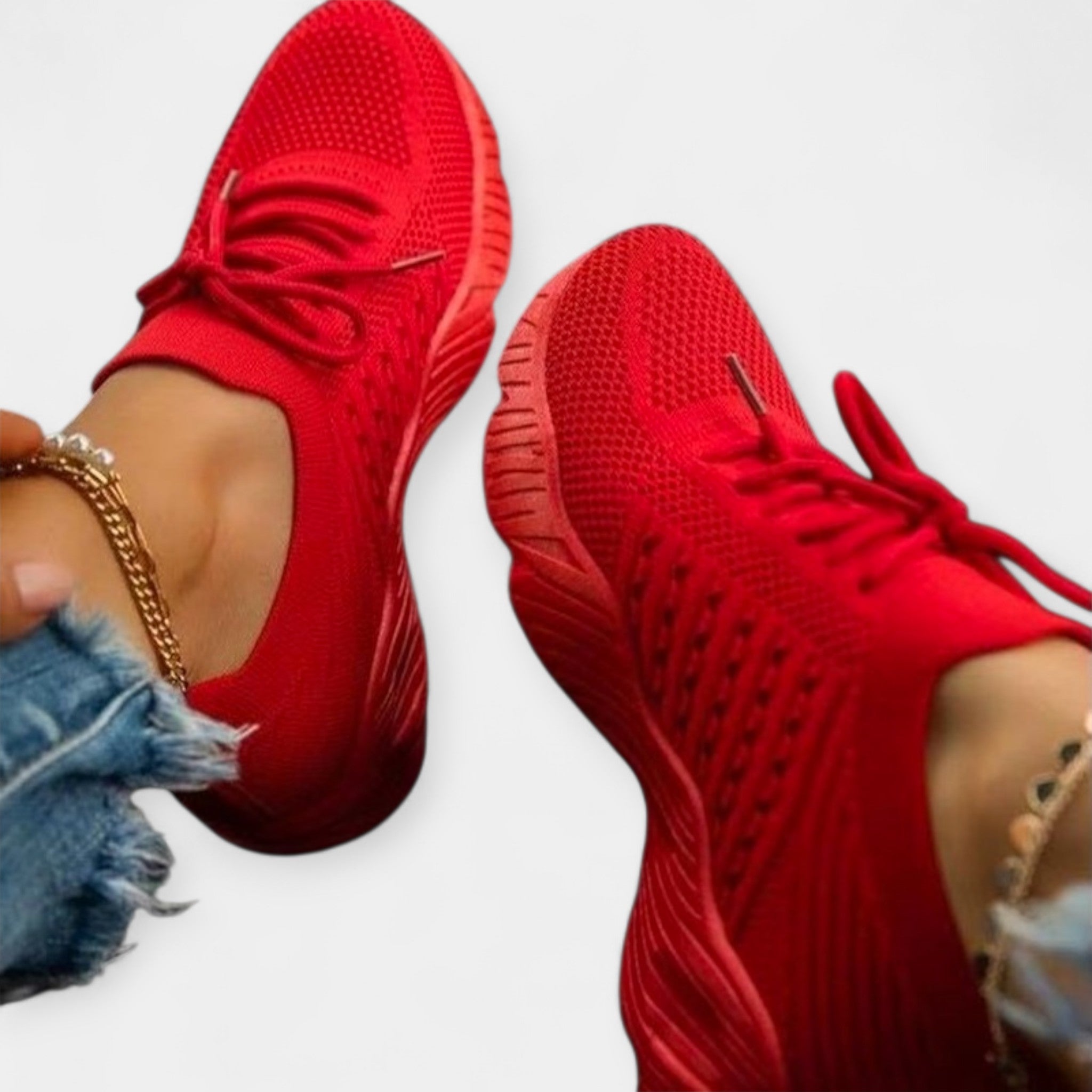 Sneakers ușori și confortabili