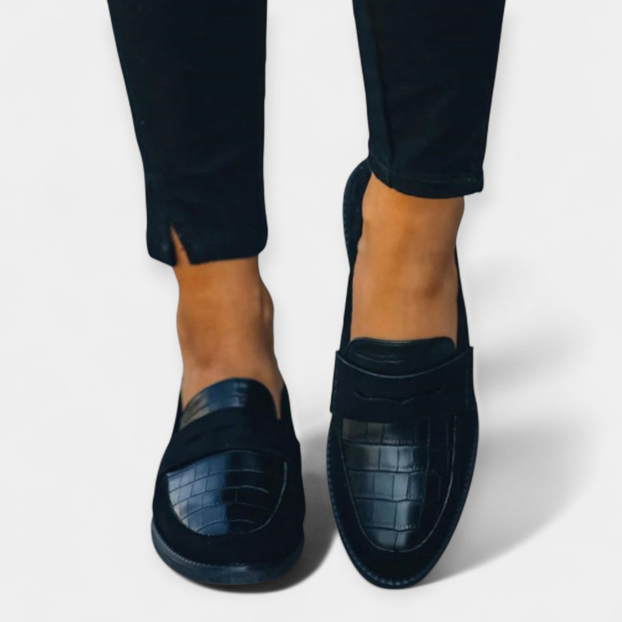 Loafers eleganți și atemporali