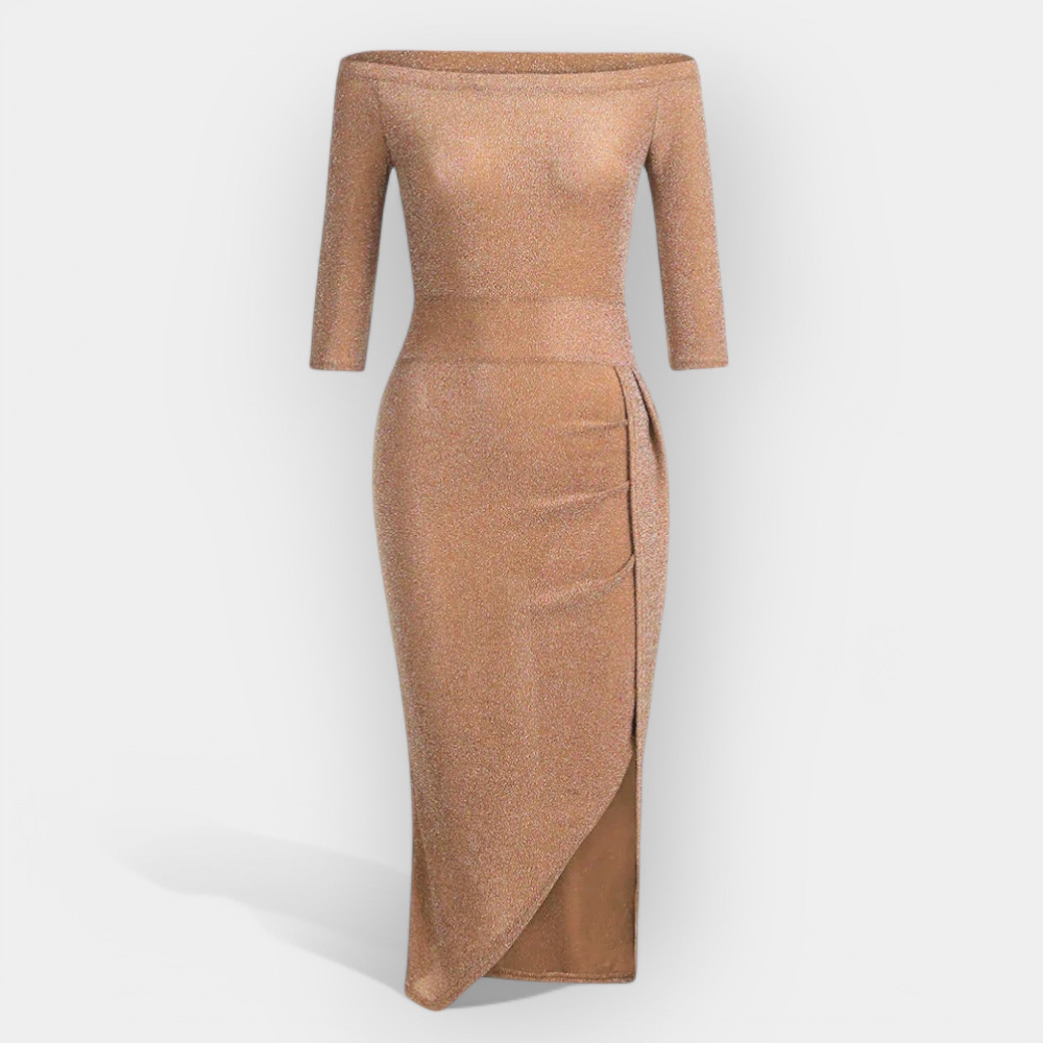 Rochie fluidă și elegantă