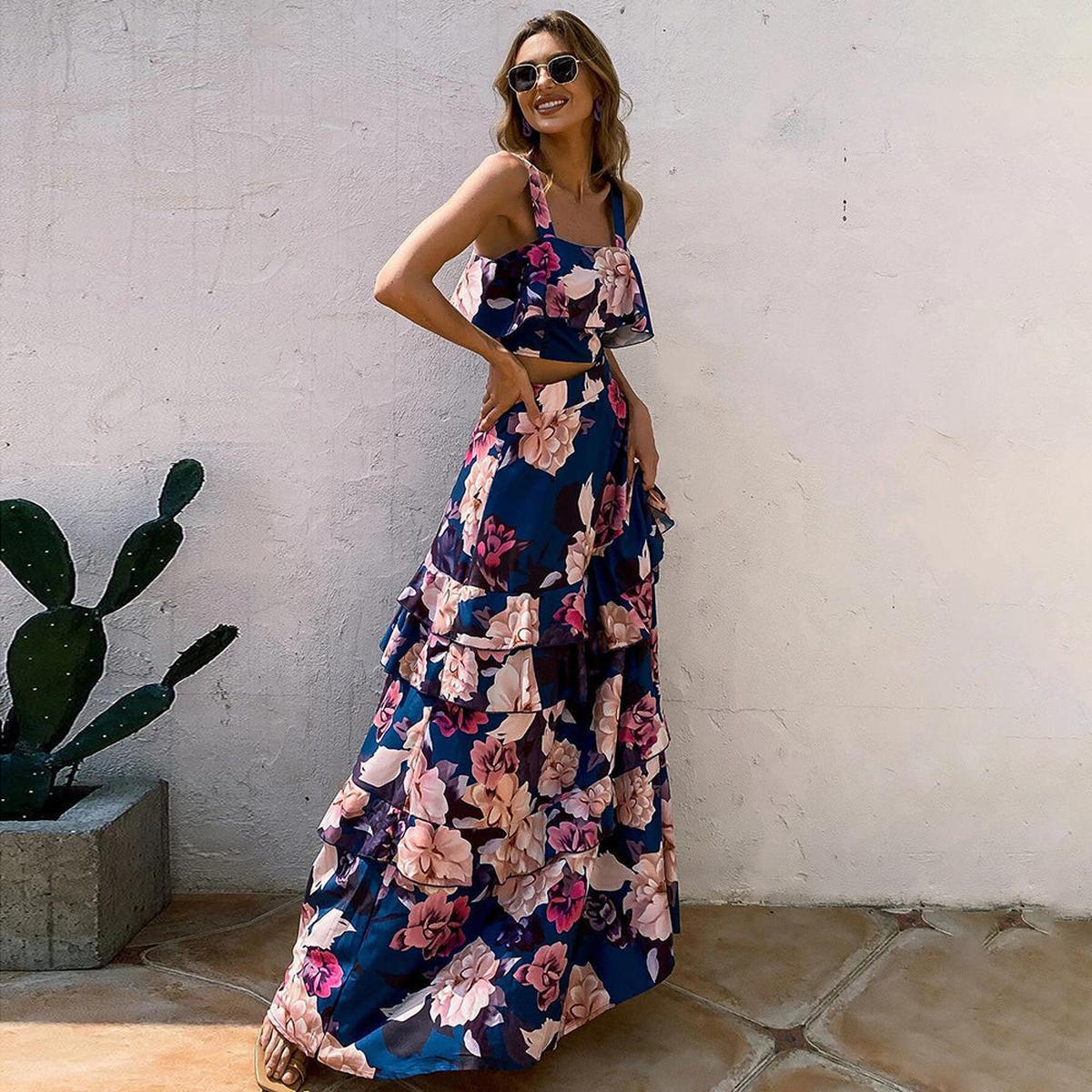 Women's Elegant Summer Maxi Dress With Flattering Fit