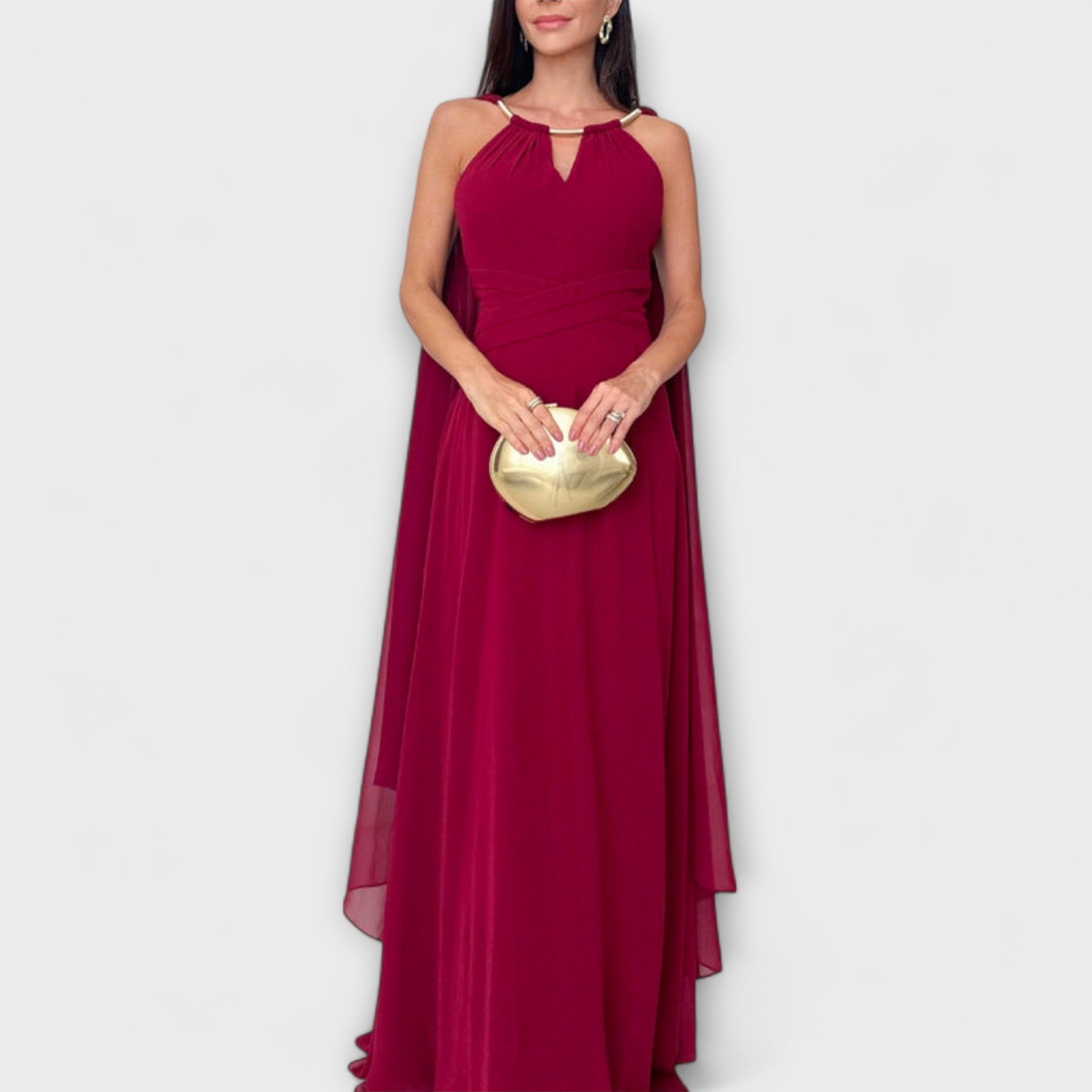 Mabel - Elegantné Maxikabát s rukávmi typu Cape a vysokým rozparkom
