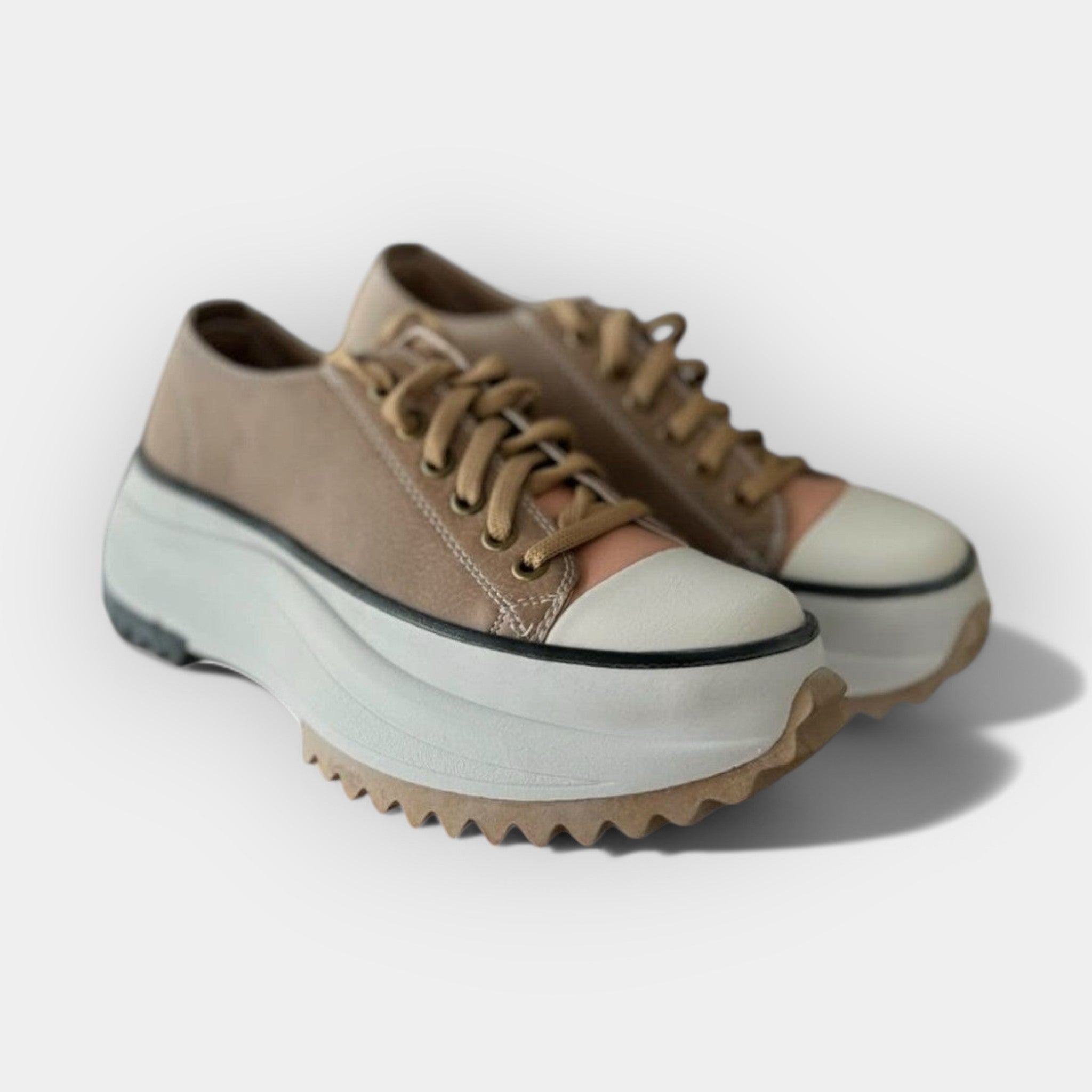 Adidași sport moderni cu talpă groasă