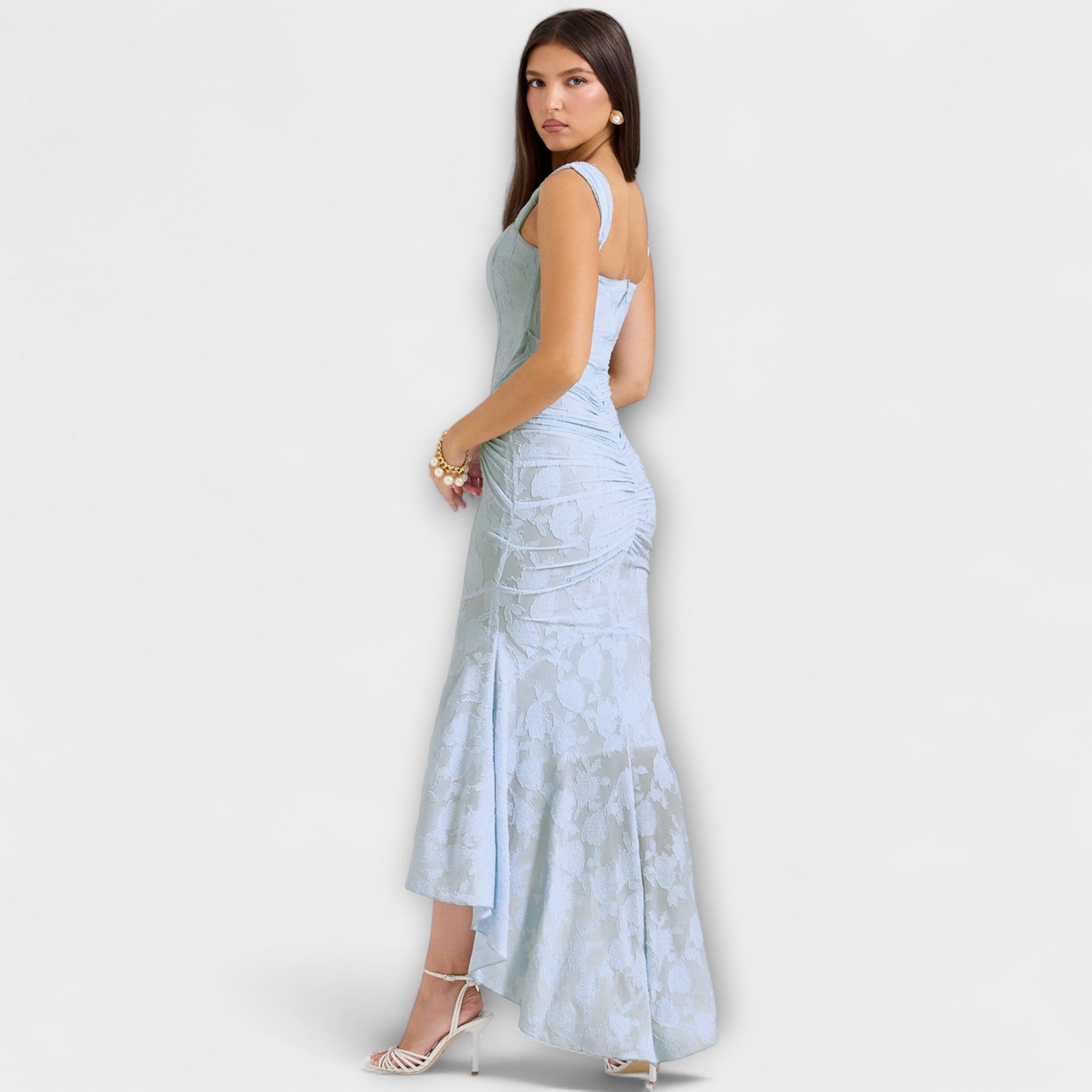 Renske - Dlhé šaty s elegantným a rafinovaným korzetom