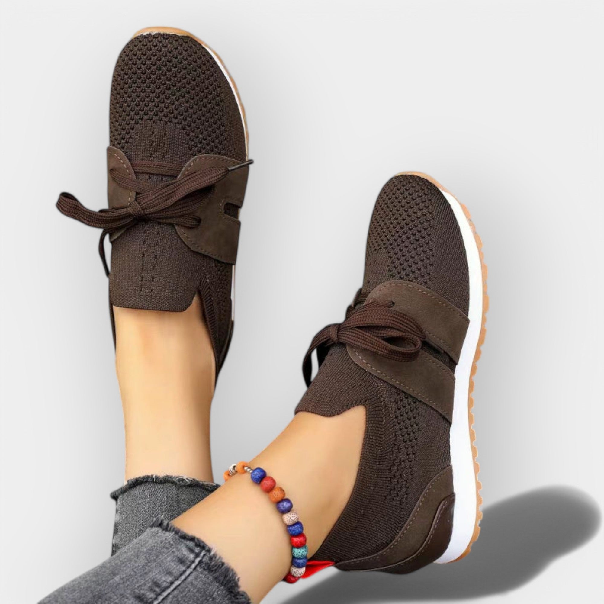 Pantofi sport cu material respirabil