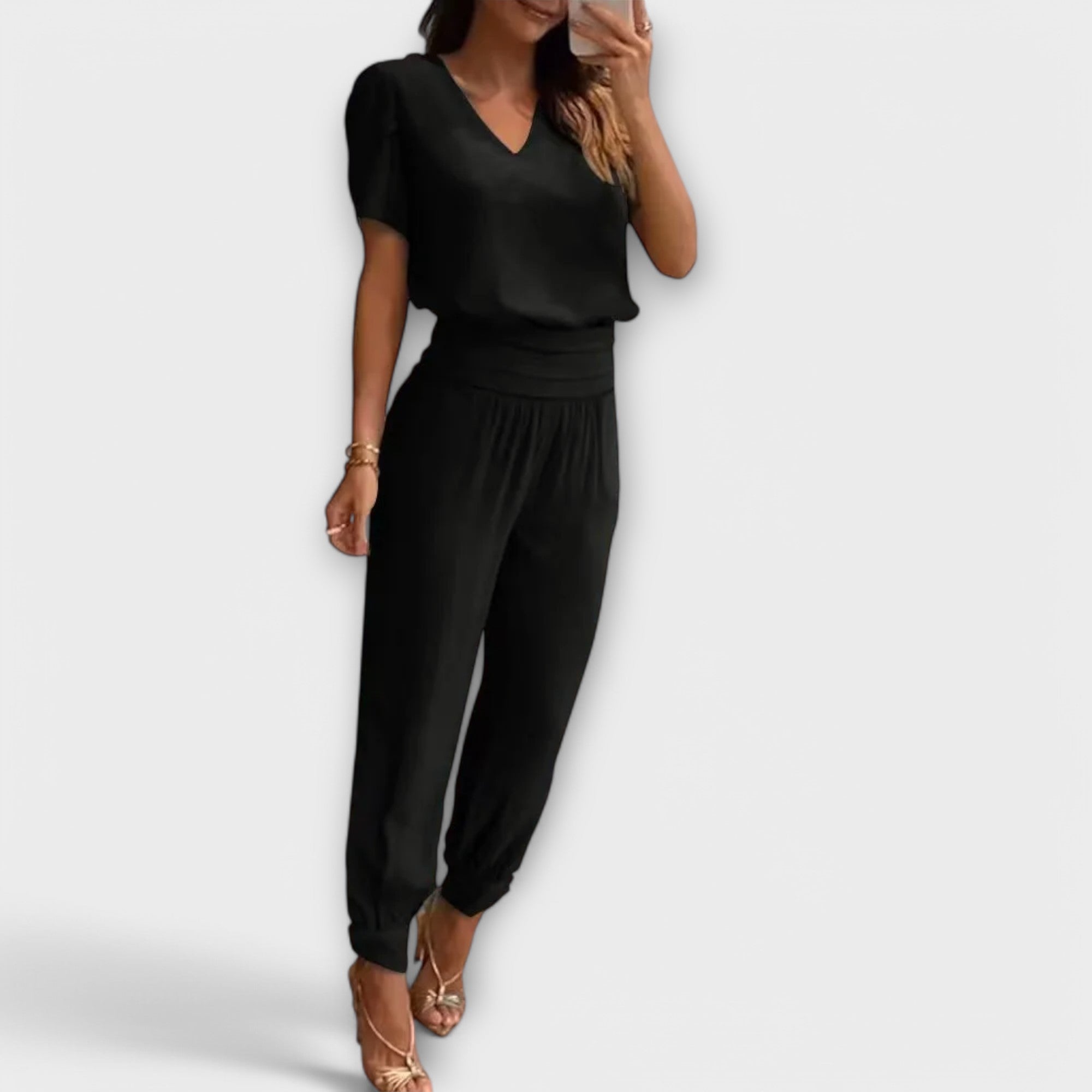 Elegant Set with Top and Pants