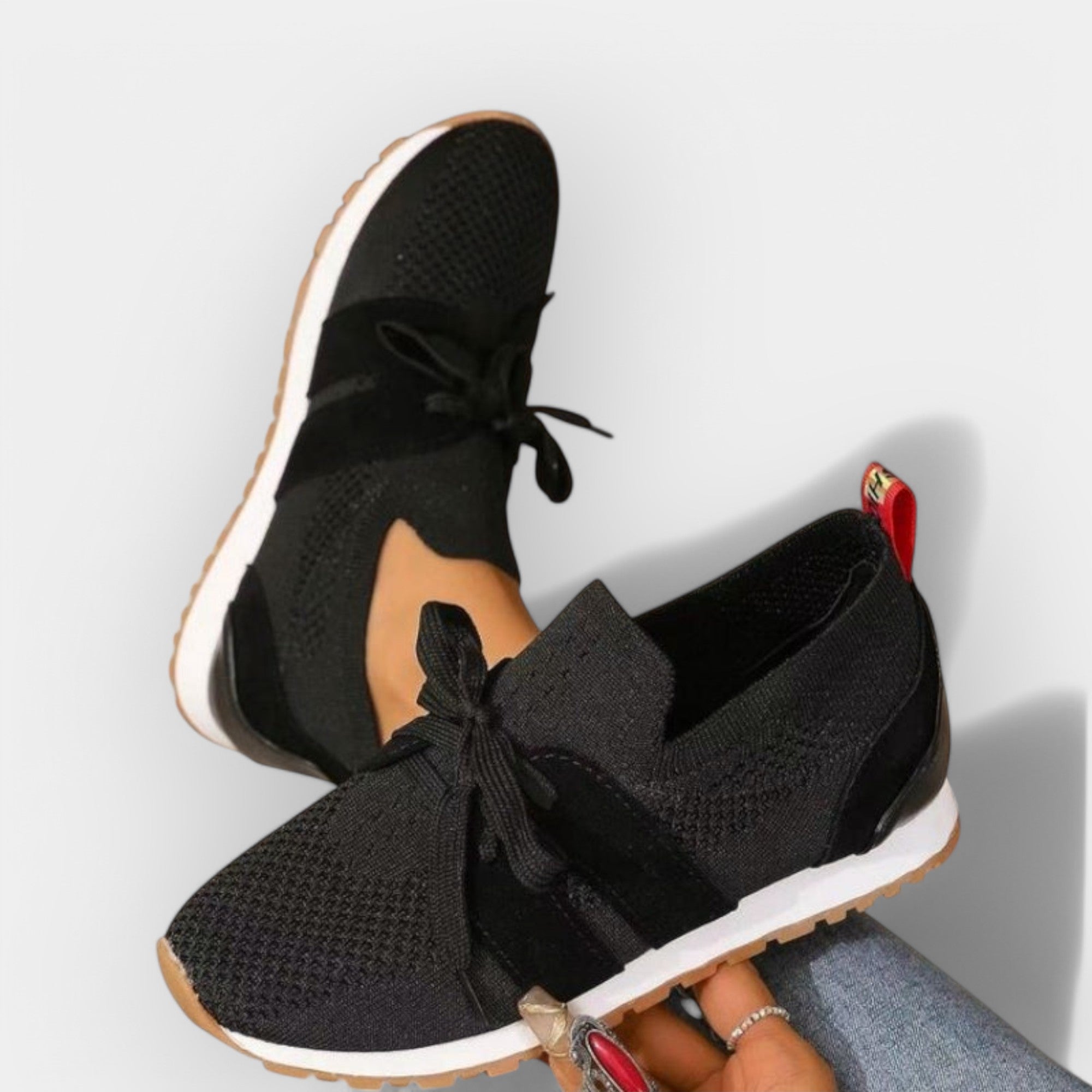 Pantofi sport cu material respirabil