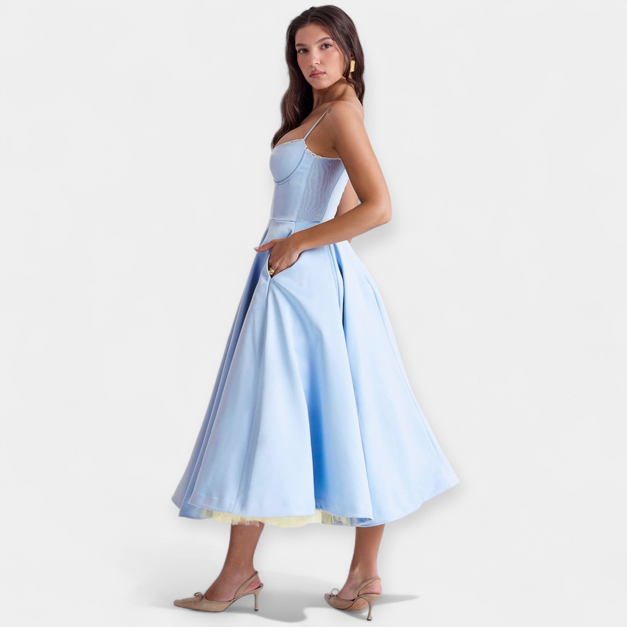 Thandi – Romantic Midi Dress