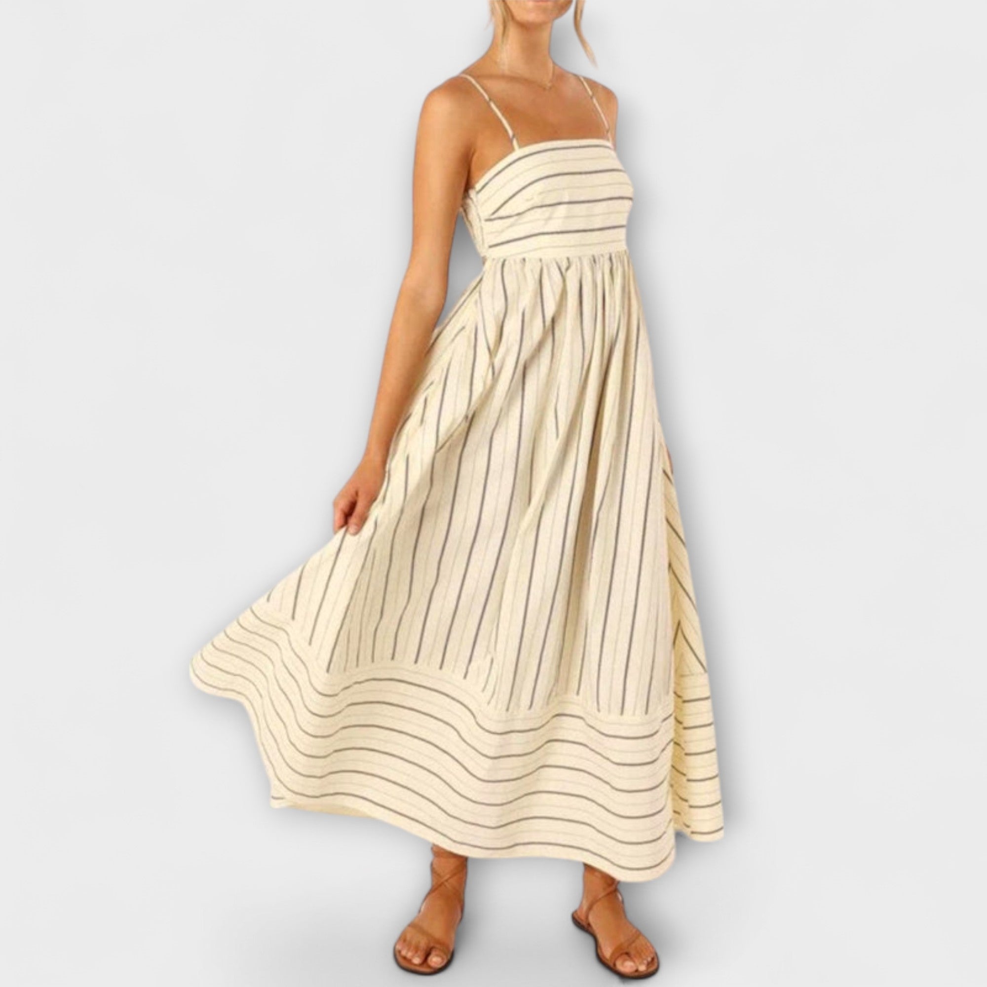 Svea – Bare Bloom Maxi Dress