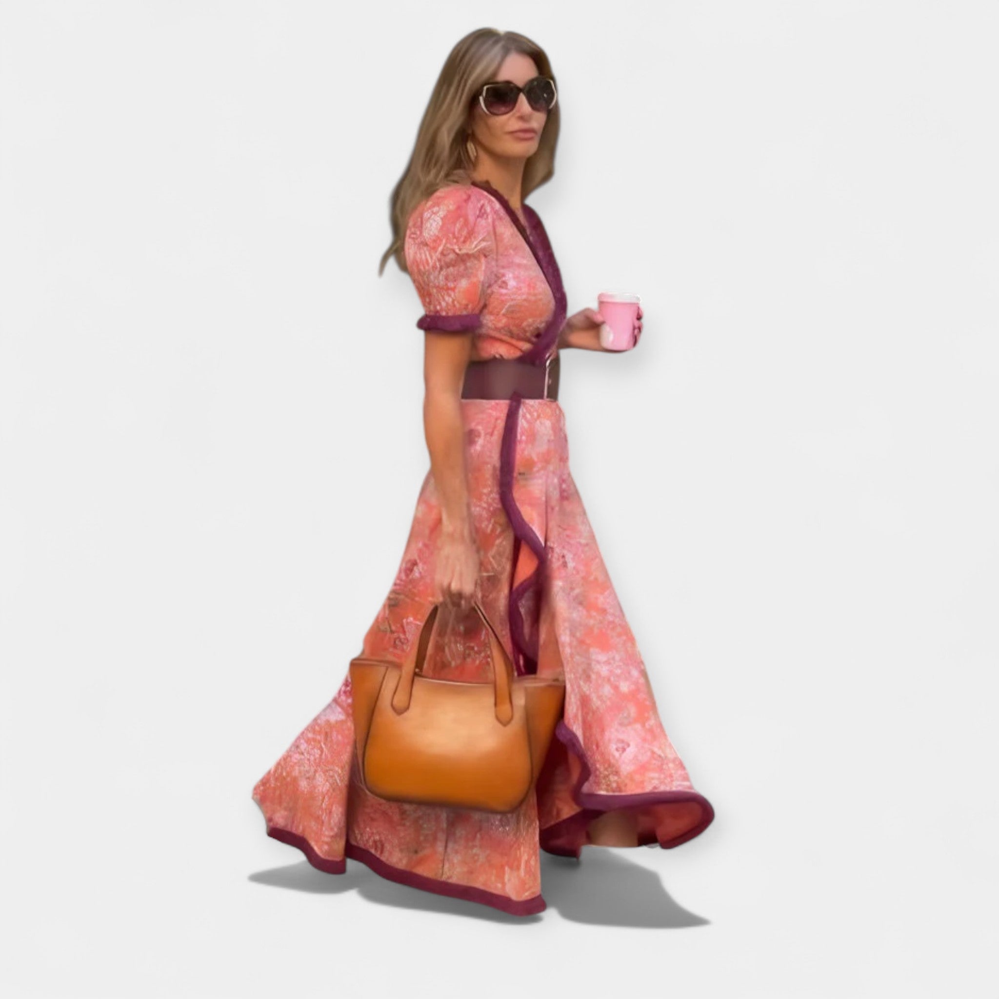 Rochie romantică cu curea și volane