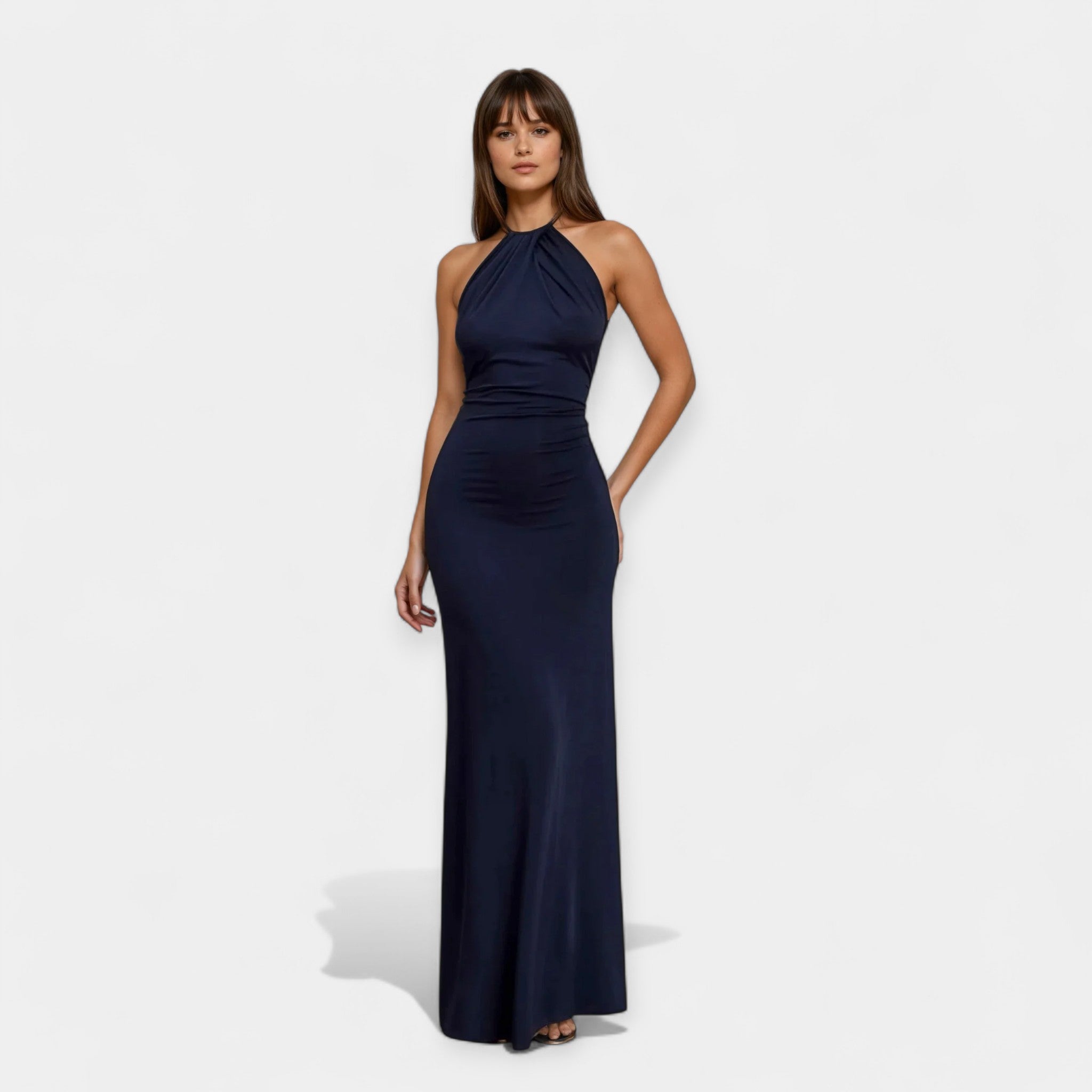 Rochie maxi elegantă cu prindere la gât