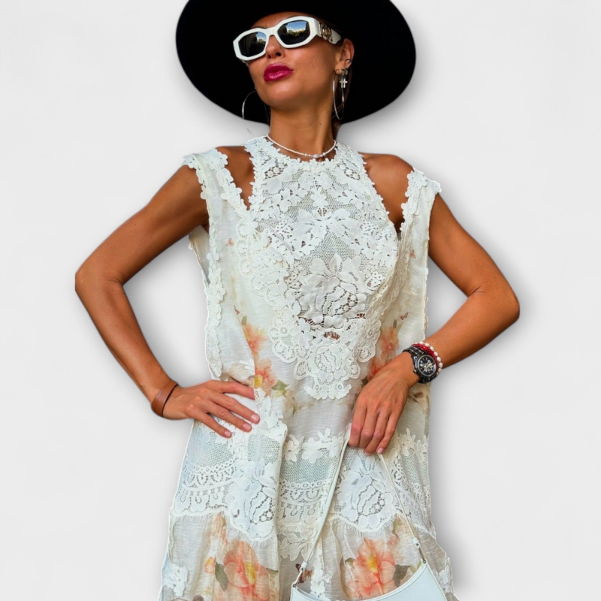 Lottie - Elegantné Kelly čipkované maxi šaty