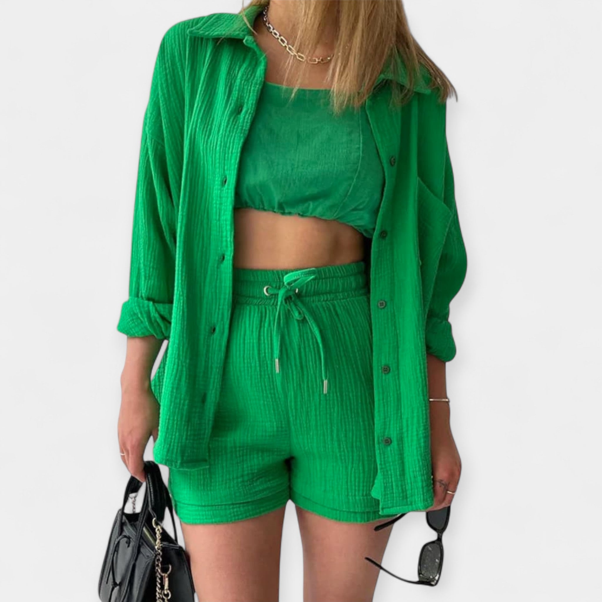 Set de vară în două culori – top și pantaloni scurți
