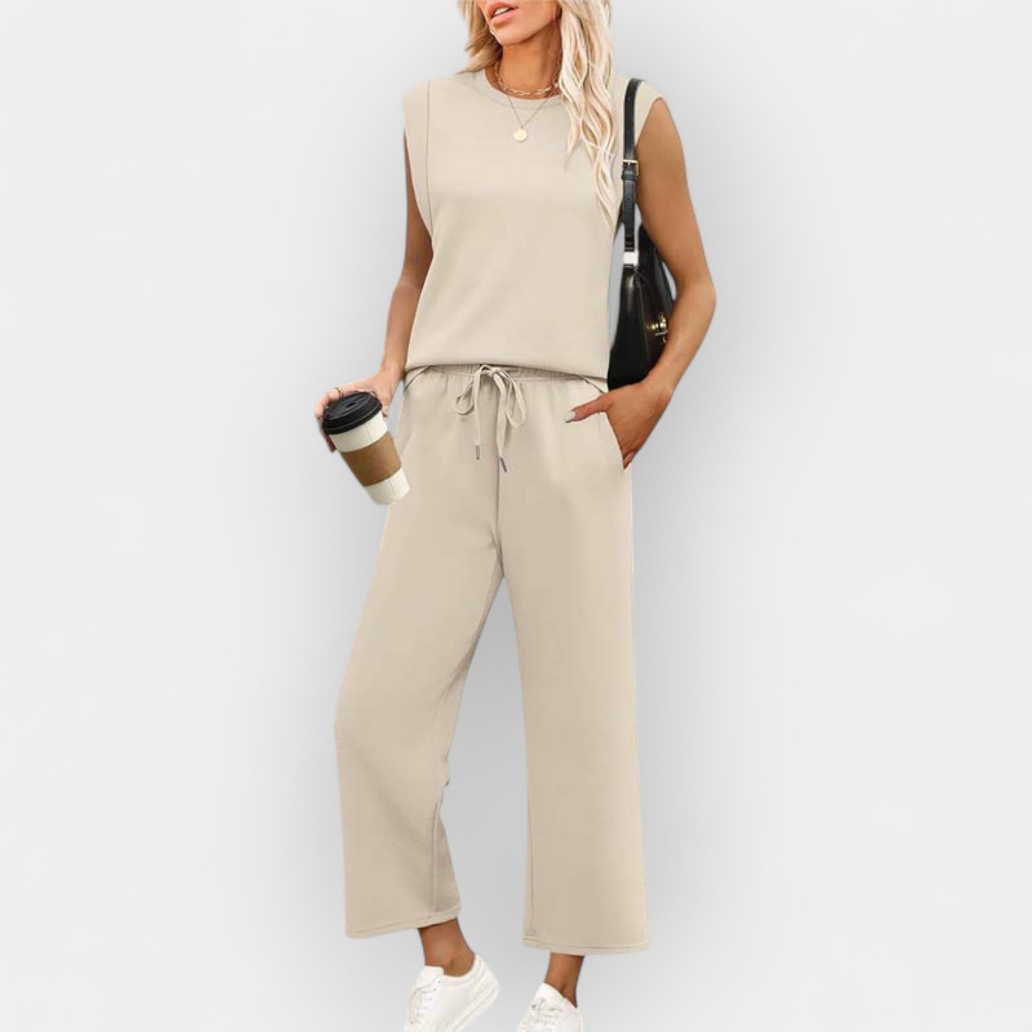 Set casual cu bluză și pantaloni lejeri