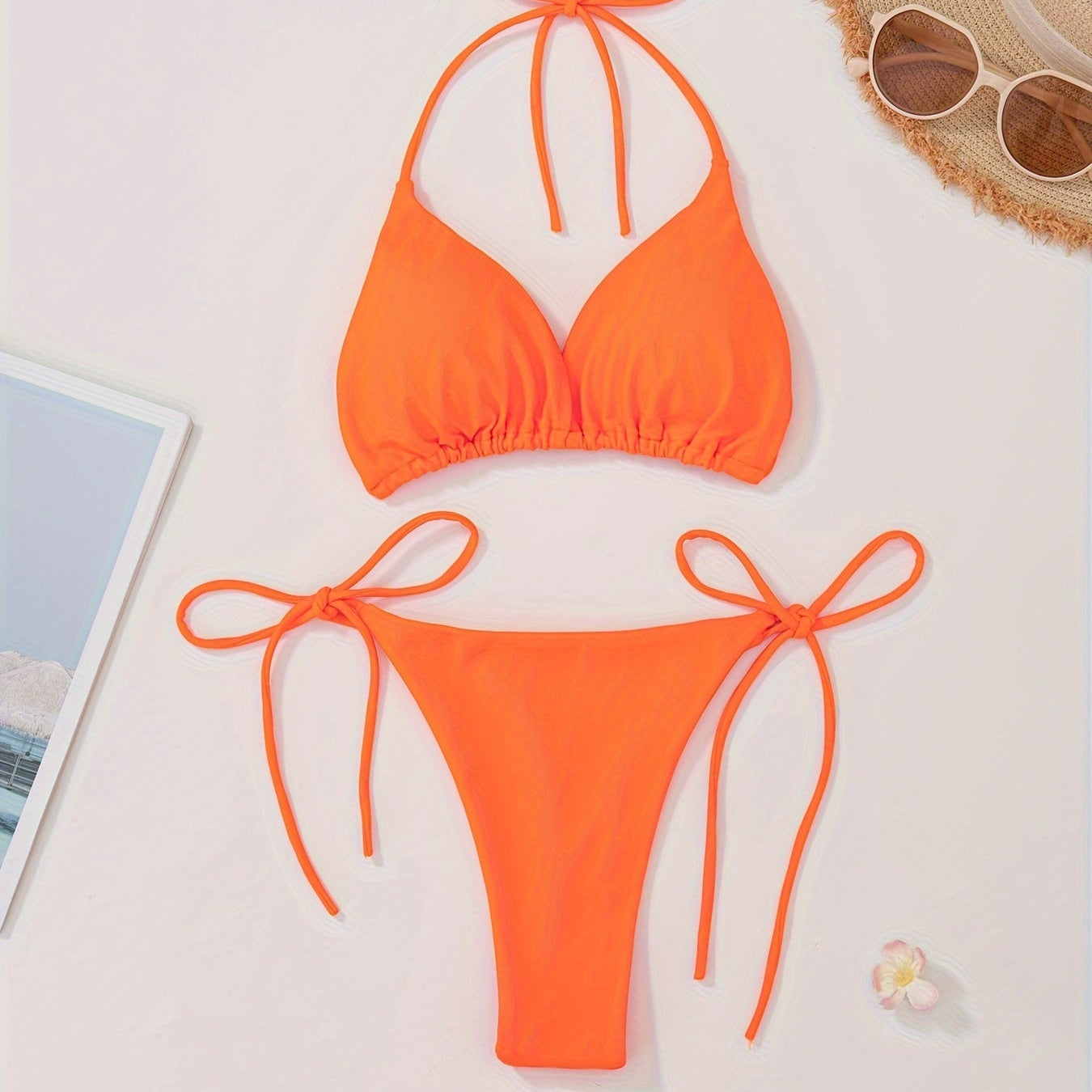 Bikini halter cu slip în formă de V