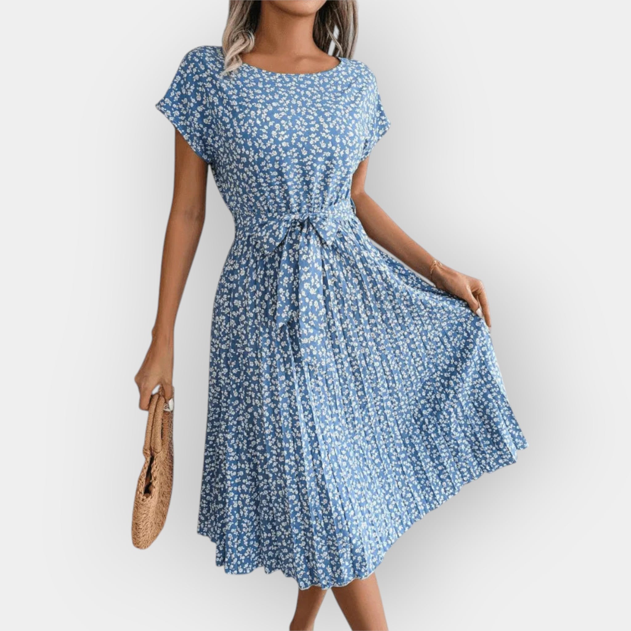 Rochie vaporoasă de plajă
