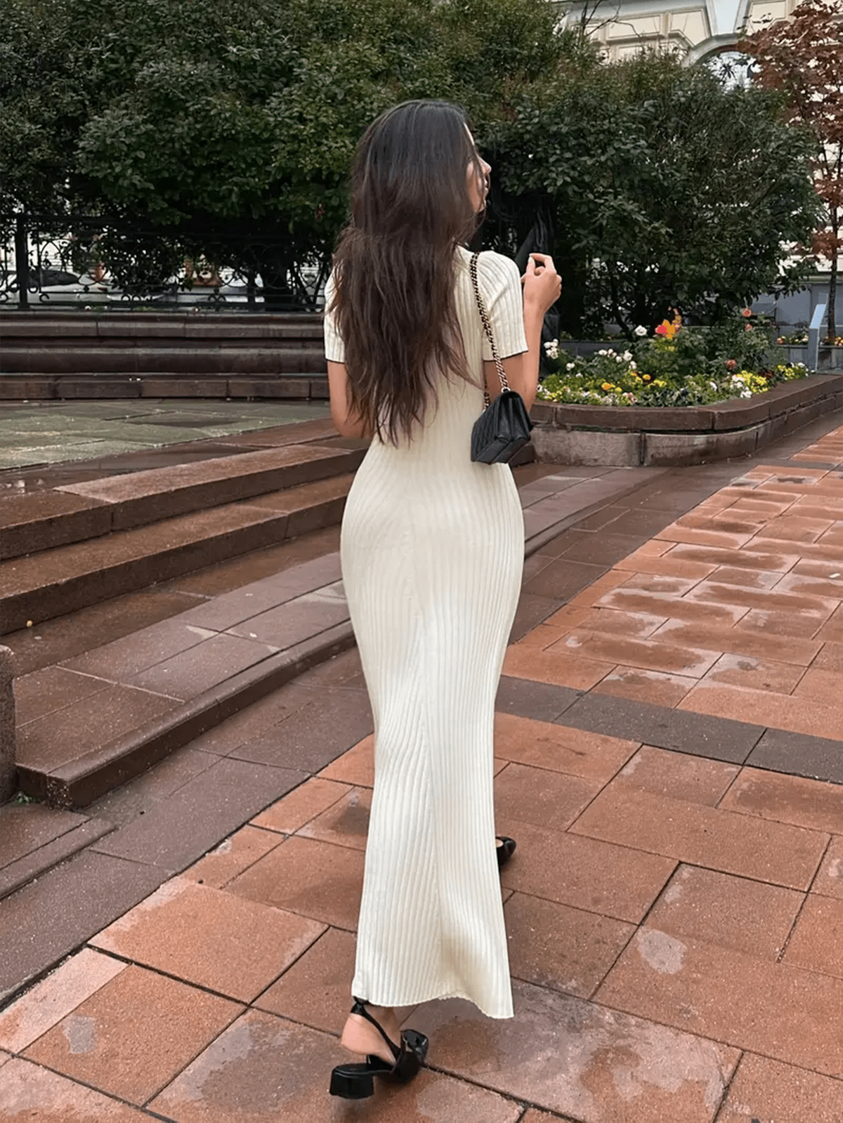 Knit Maxi Dress with Short Sleeves