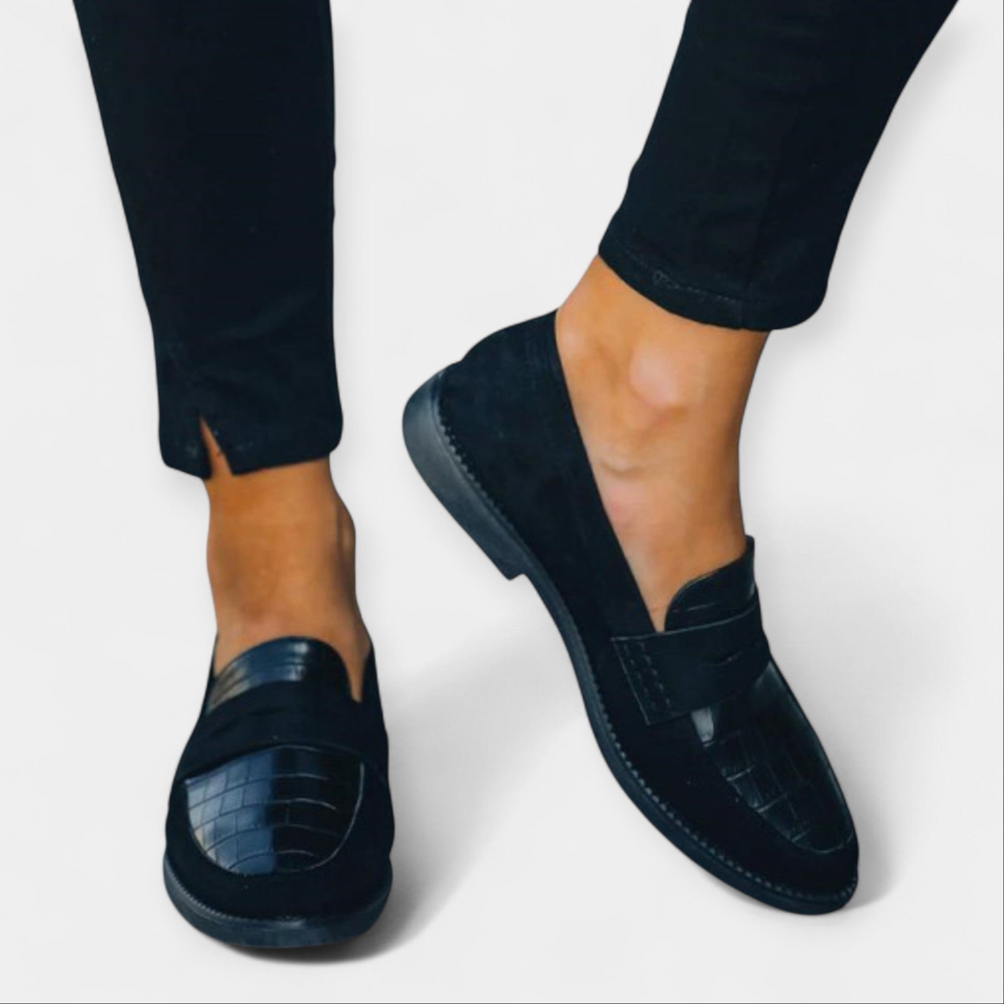 Loafers eleganți și atemporali