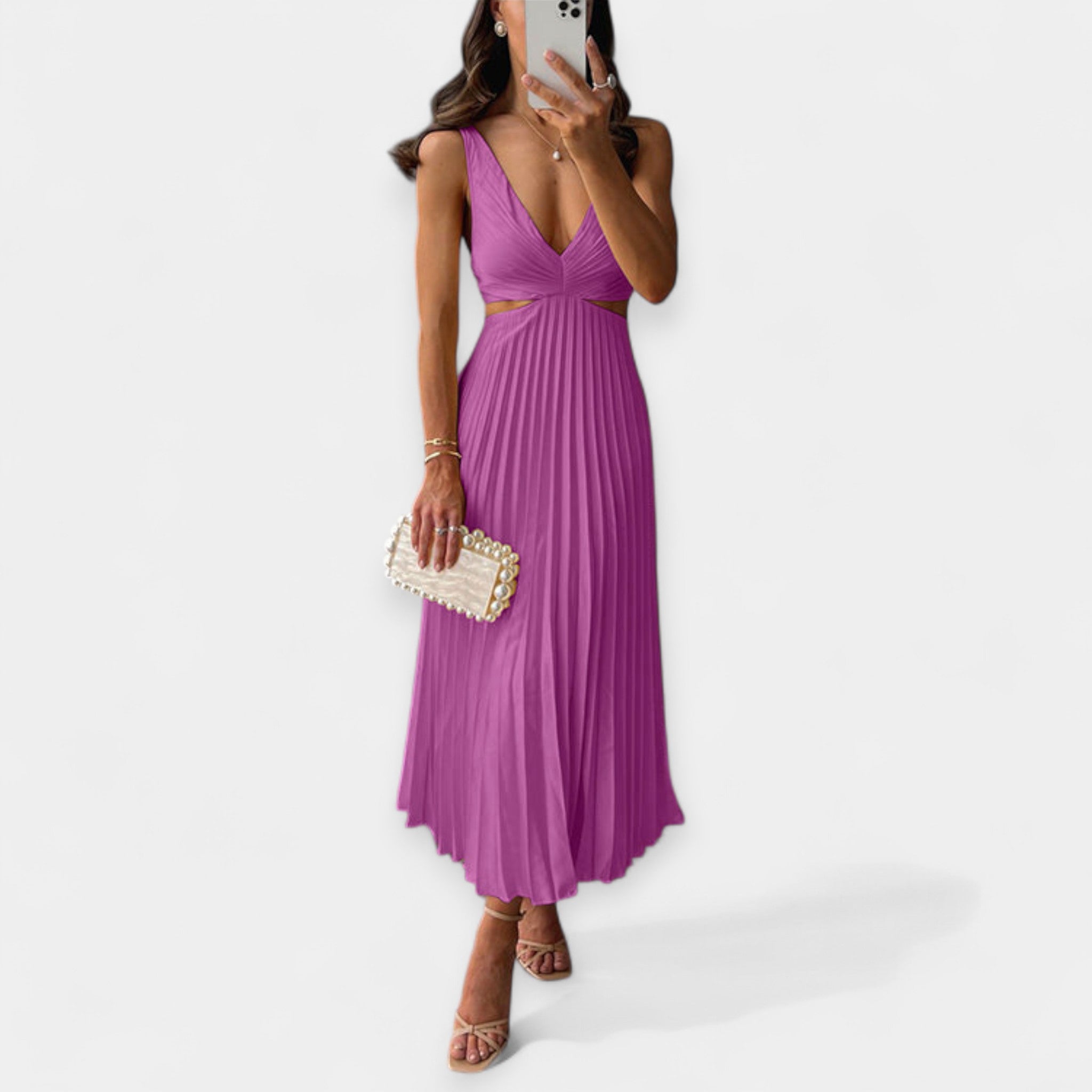 Rochie plisată lungă și vaporoasă