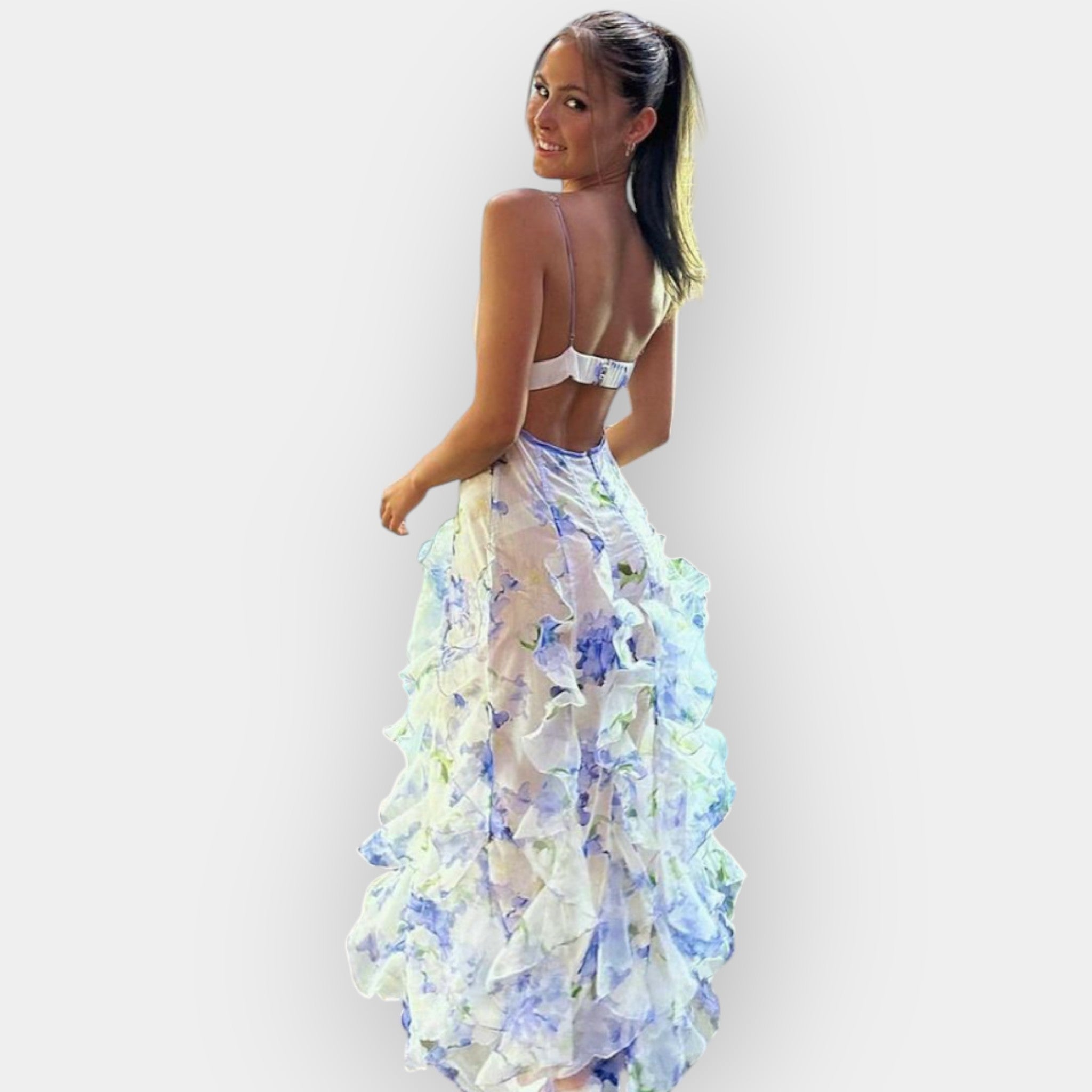 Rochie maxi vaporoasă cu volane