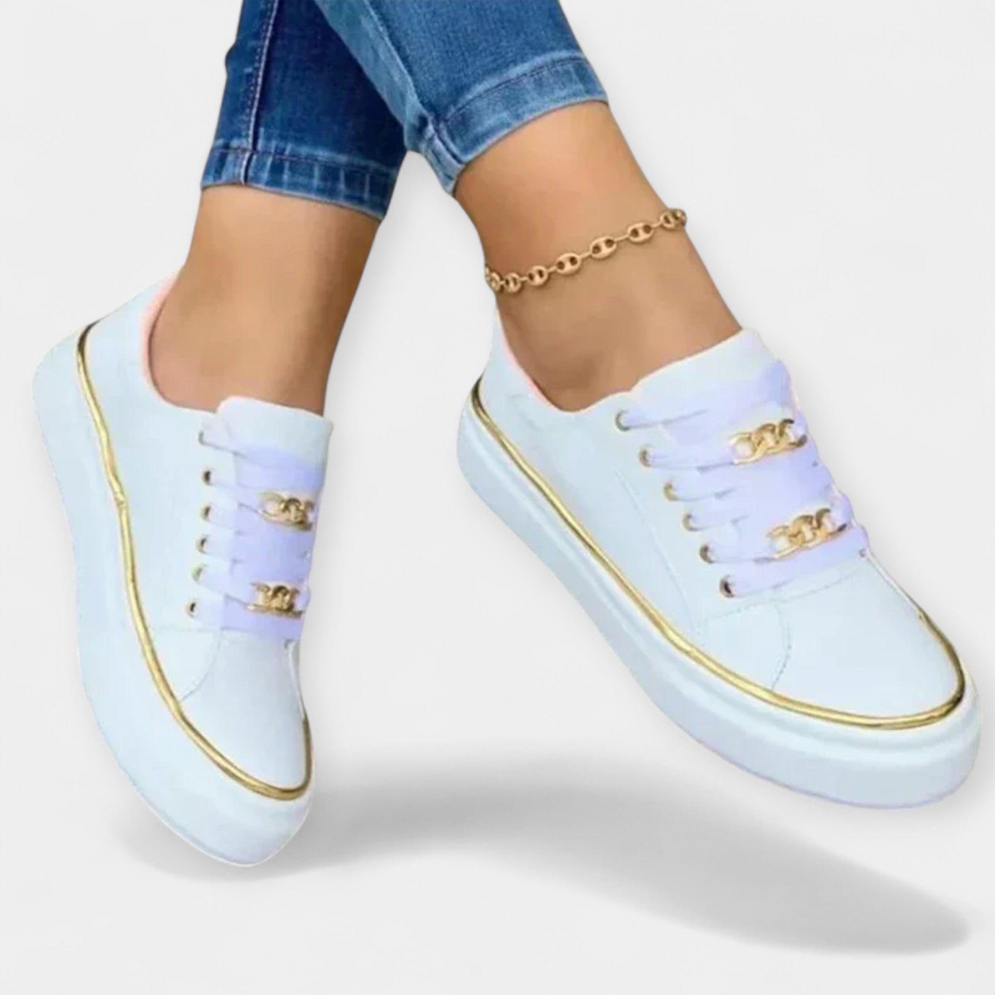 Pantofi casual cu detalii elegante
