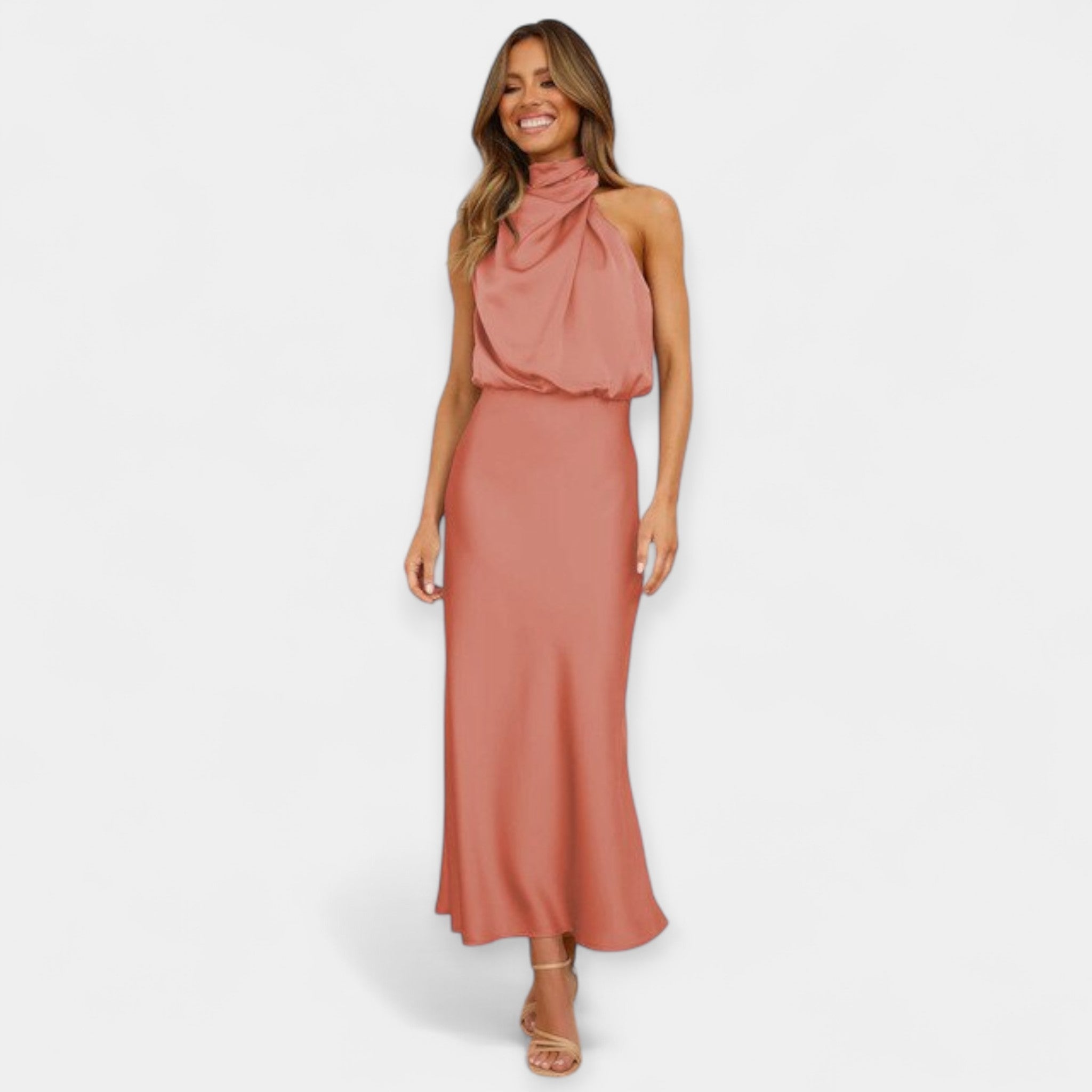 Rochie elegantă fără umeri