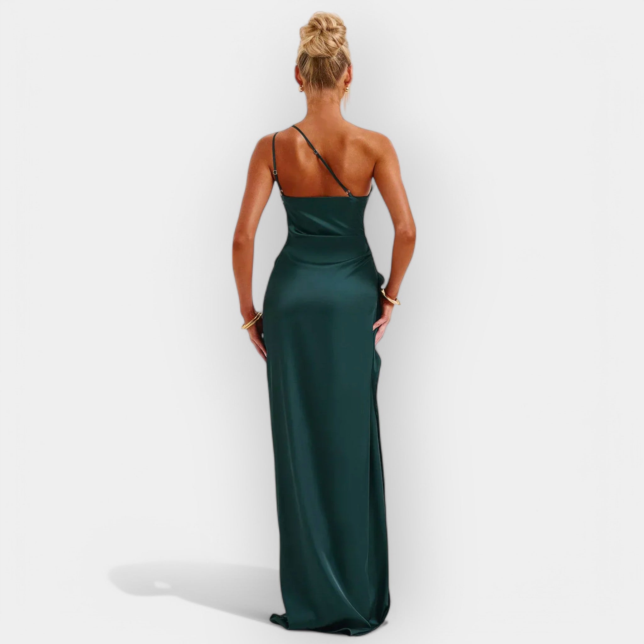 Rochie satinată rafinată