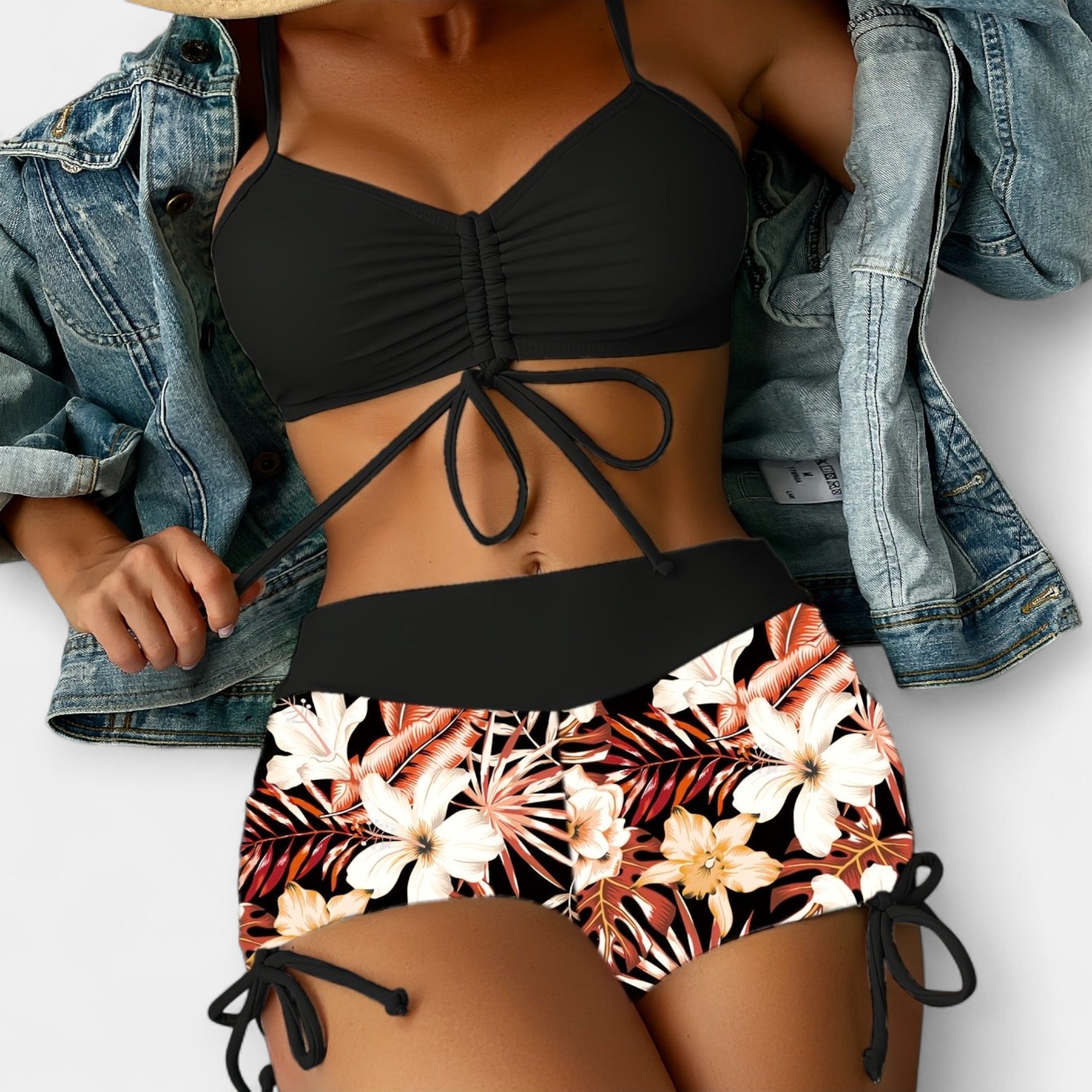 Set Bikini cu Talie Înaltă și Imprimeu Tropical