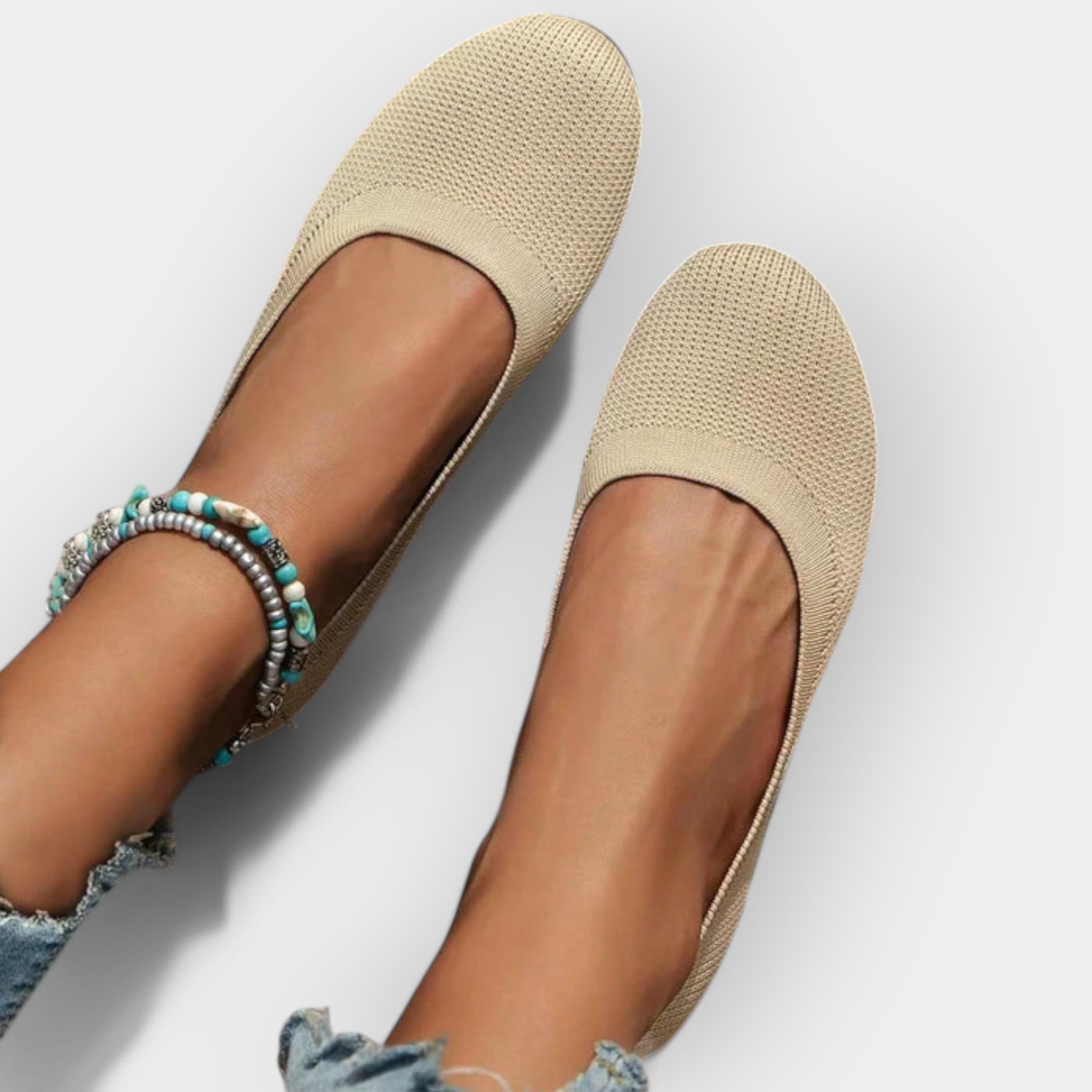 Sandale simple cu stil discret
