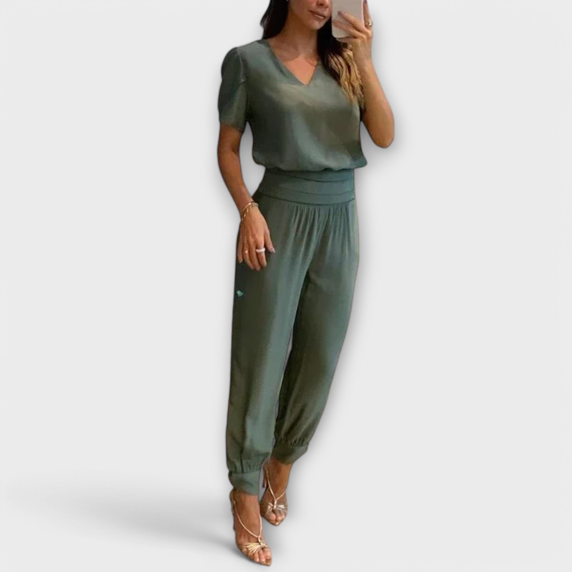 Elegant Set with Top and Pants
