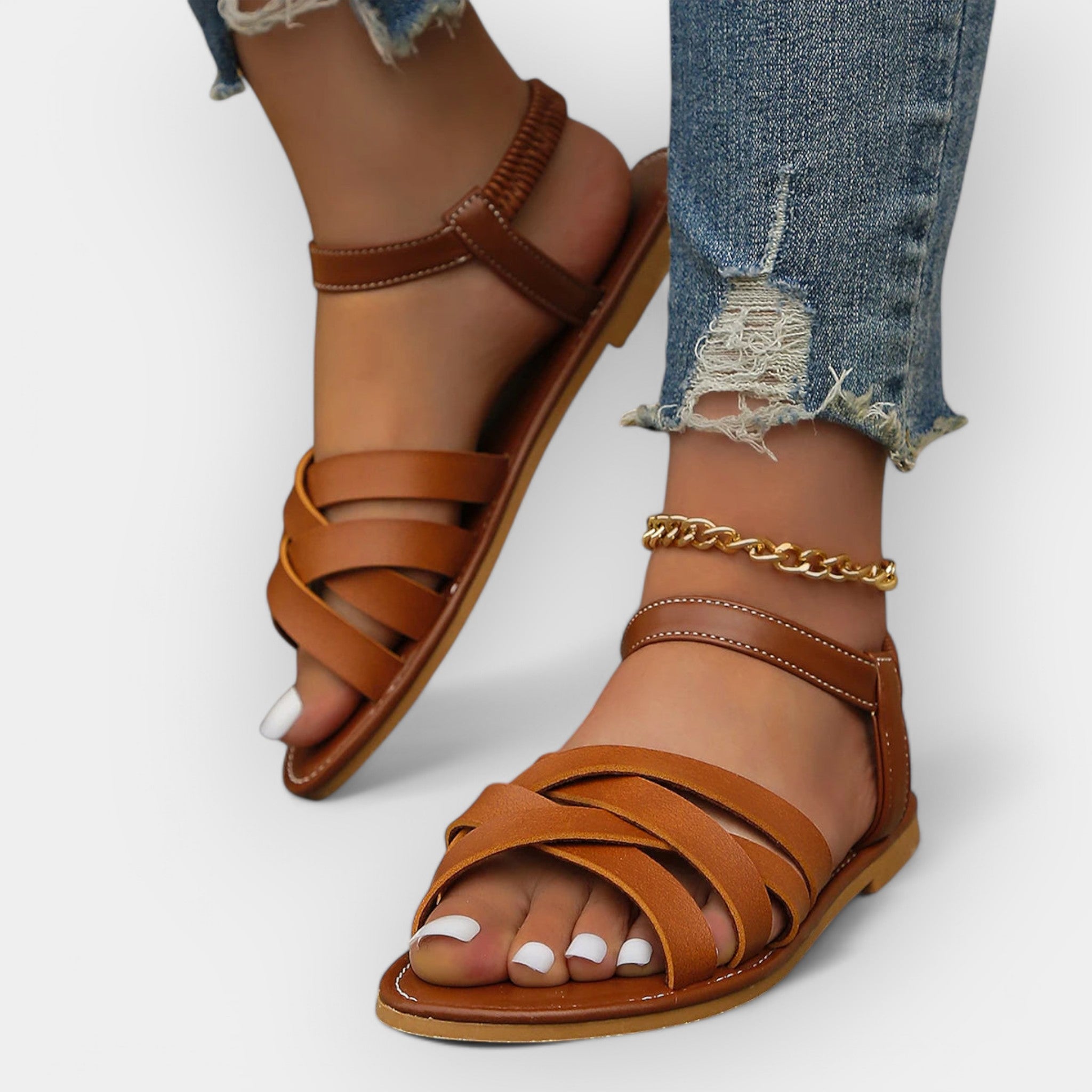 Sandale lucrate manual cu barete