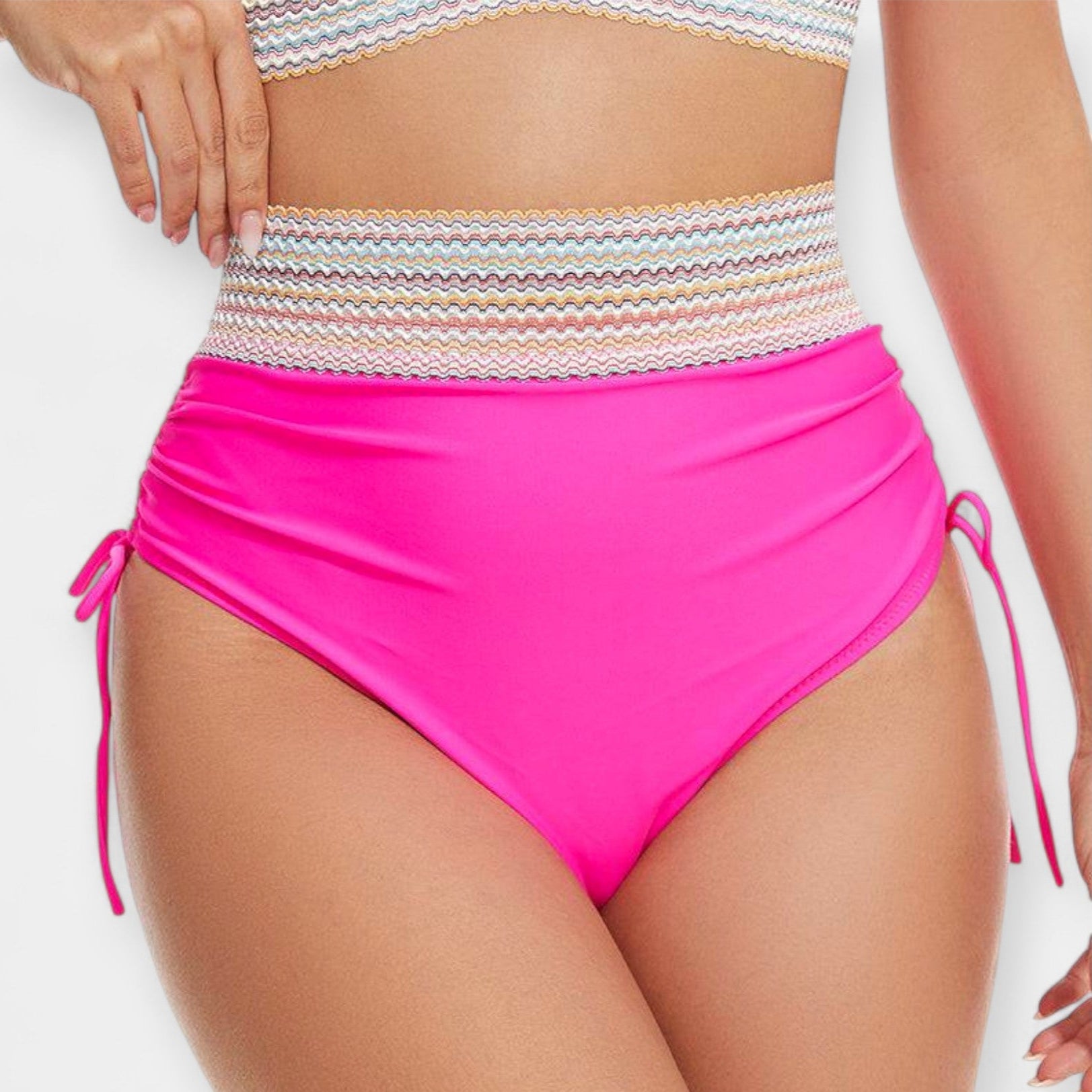 Bikini cu talie înaltă și burete